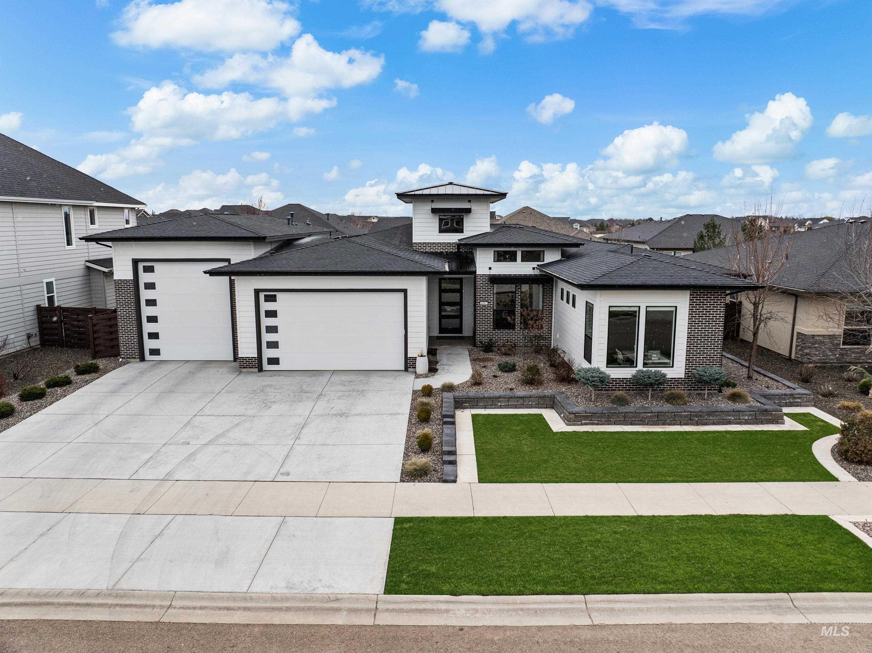 W Sugar Tree Dr, Meridian, ID 83646