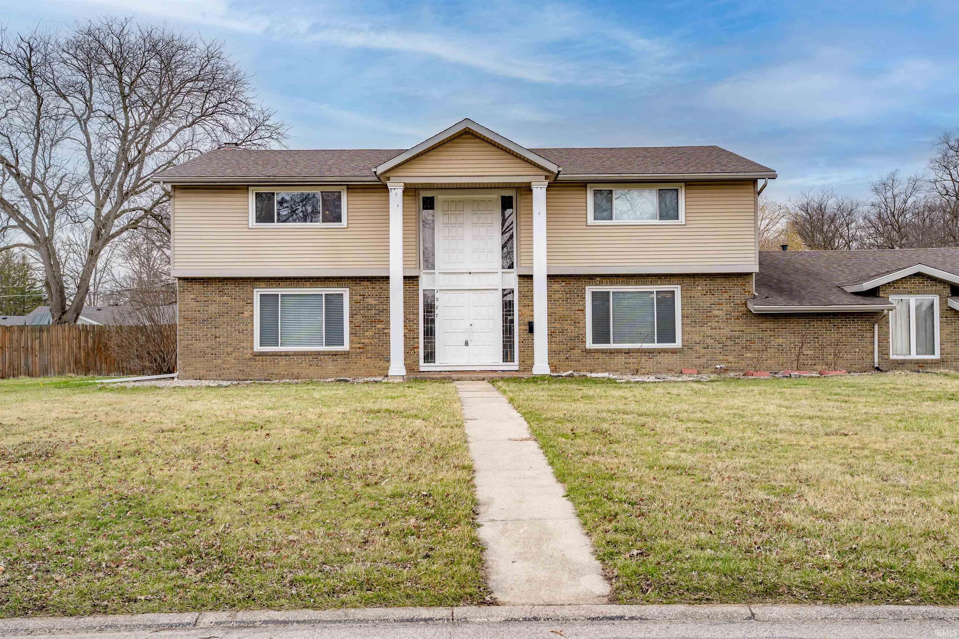Kingsley Dr, Fort Wayne, IN 46815