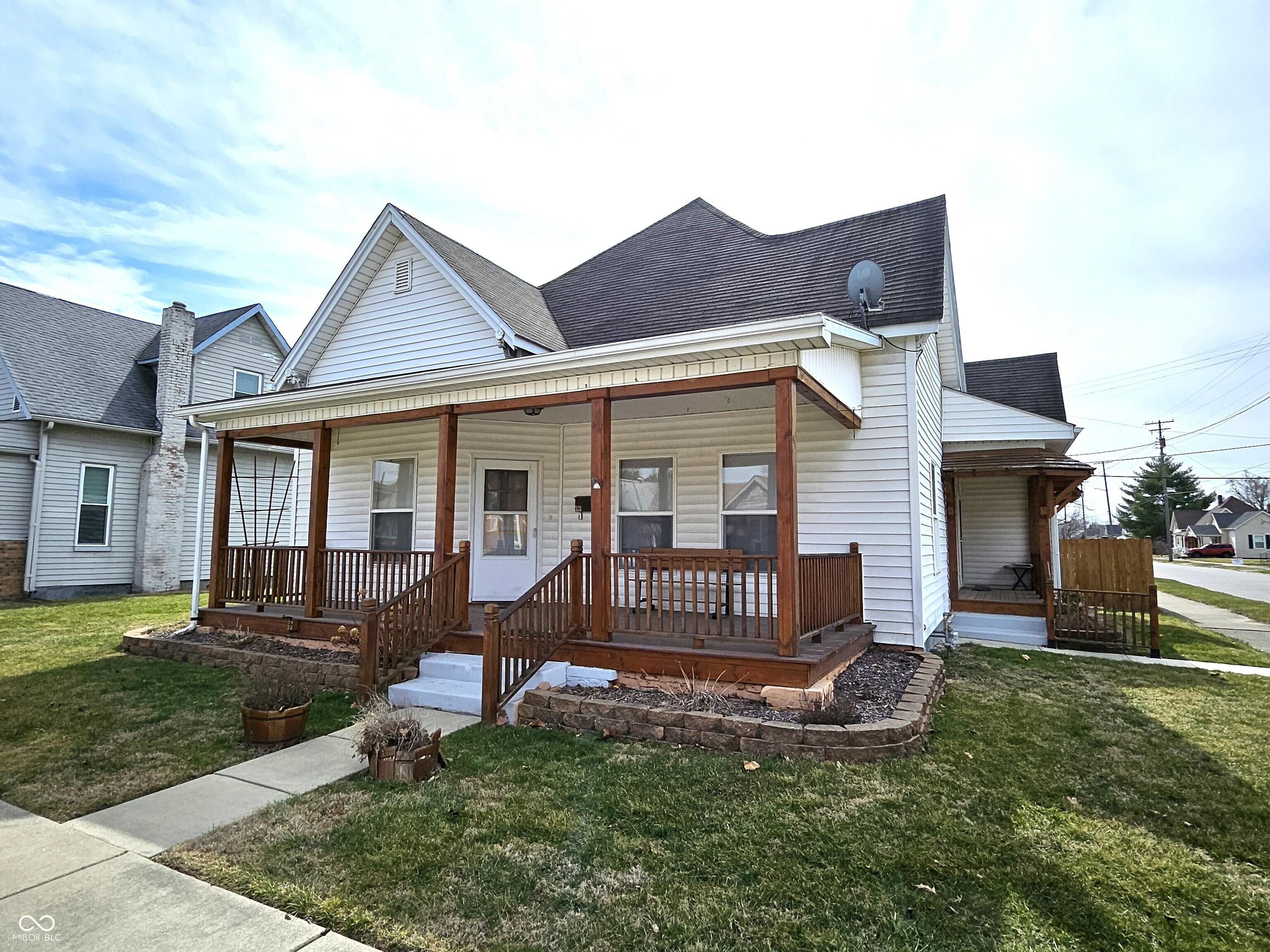 Colescott St, Shelbyville, IN 46176
