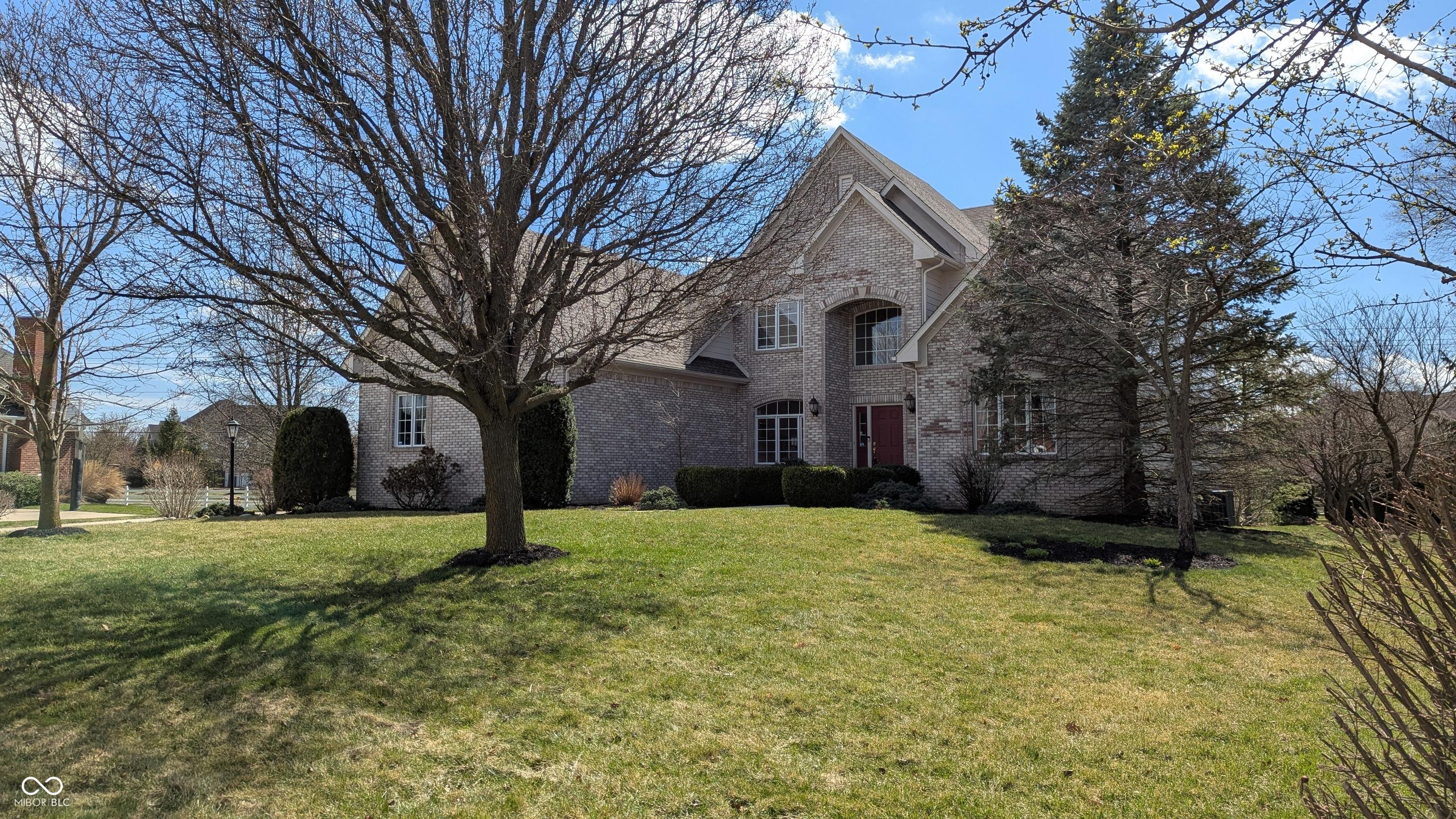 Twin Oaks Dr, Carmel, IN 46032