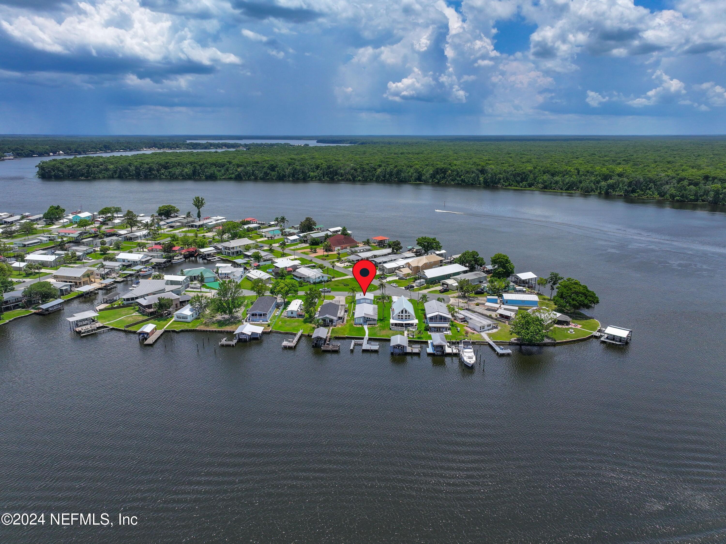 Sportsman Dr, Welaka, FL 32193