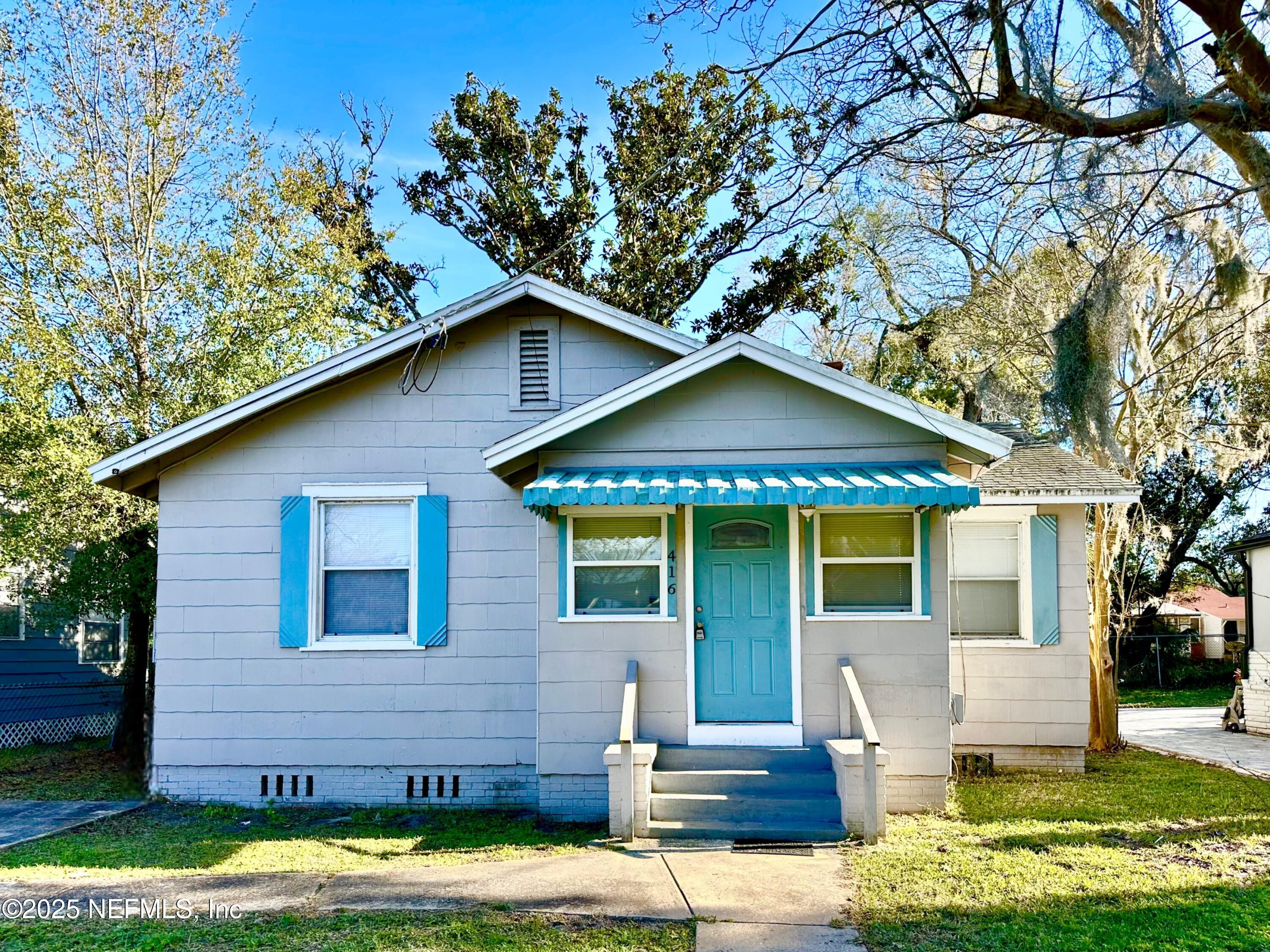 Demper Dr, Jacksonville, FL 32208