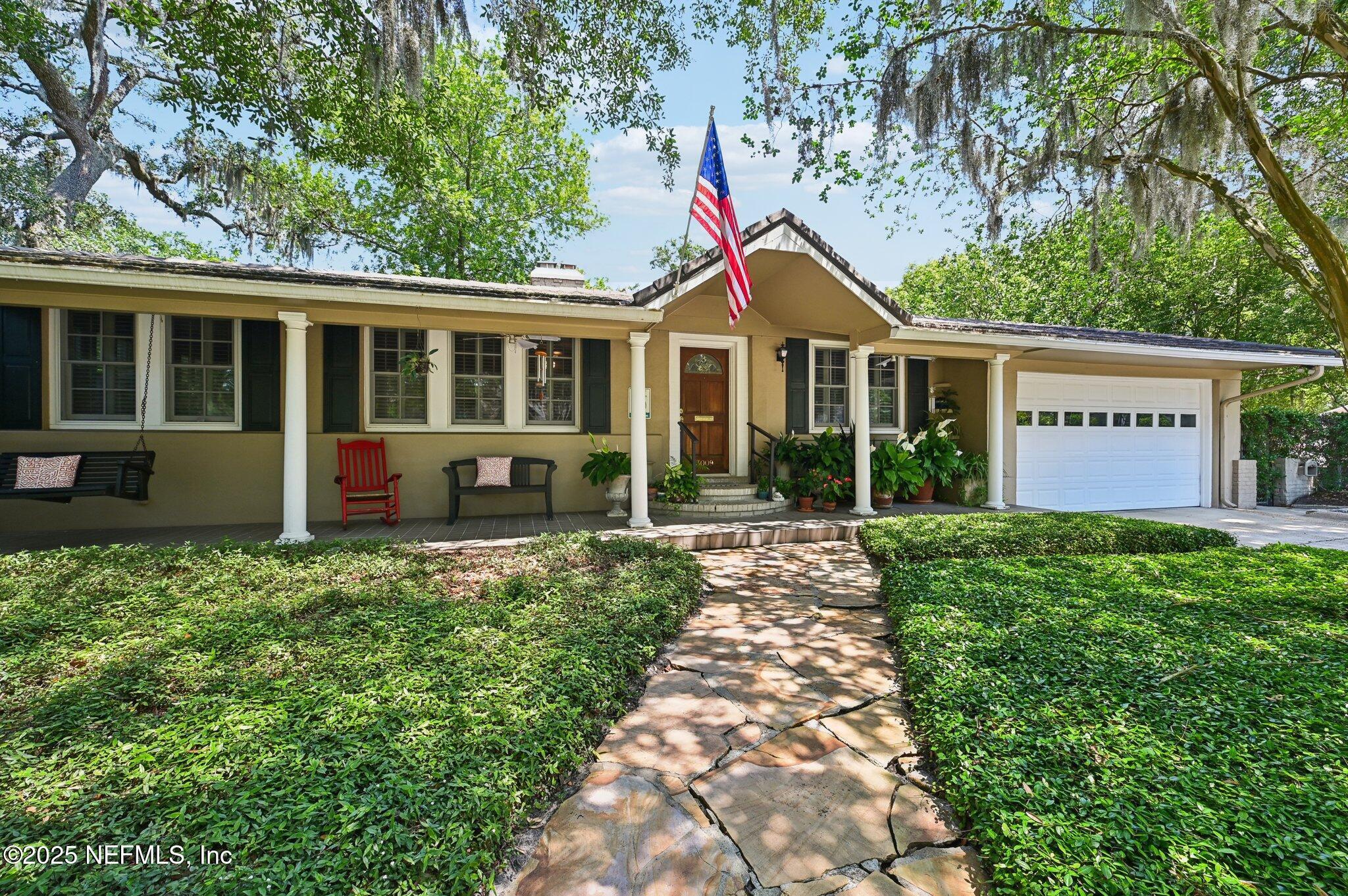 Jolly Rd, Jacksonville, FL 32207