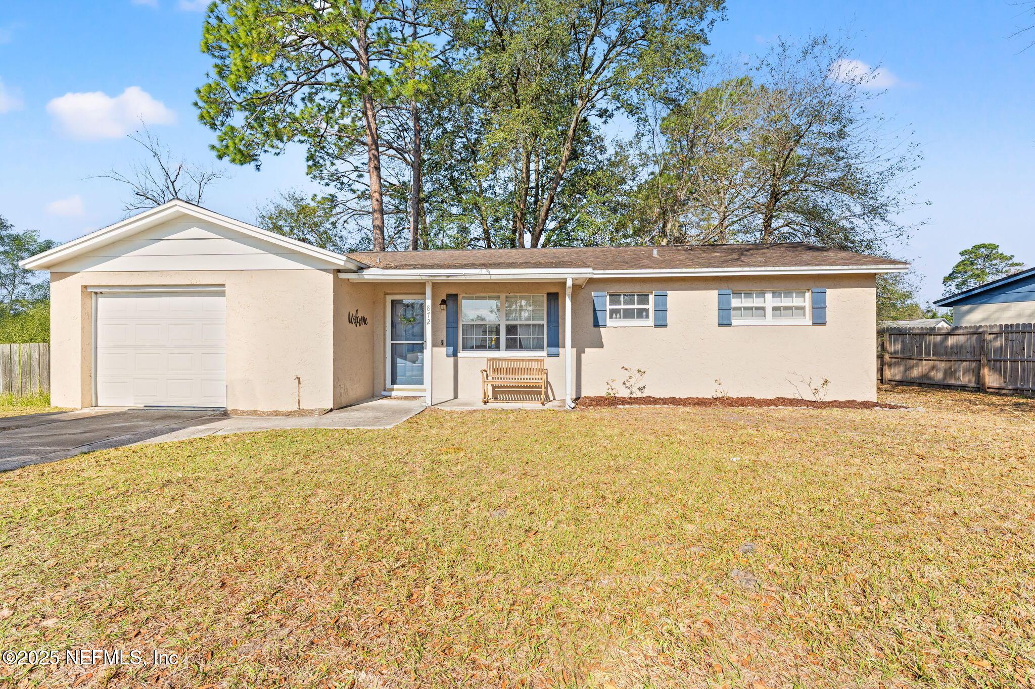 Chapman Dr, Jacksonville, FL 32221