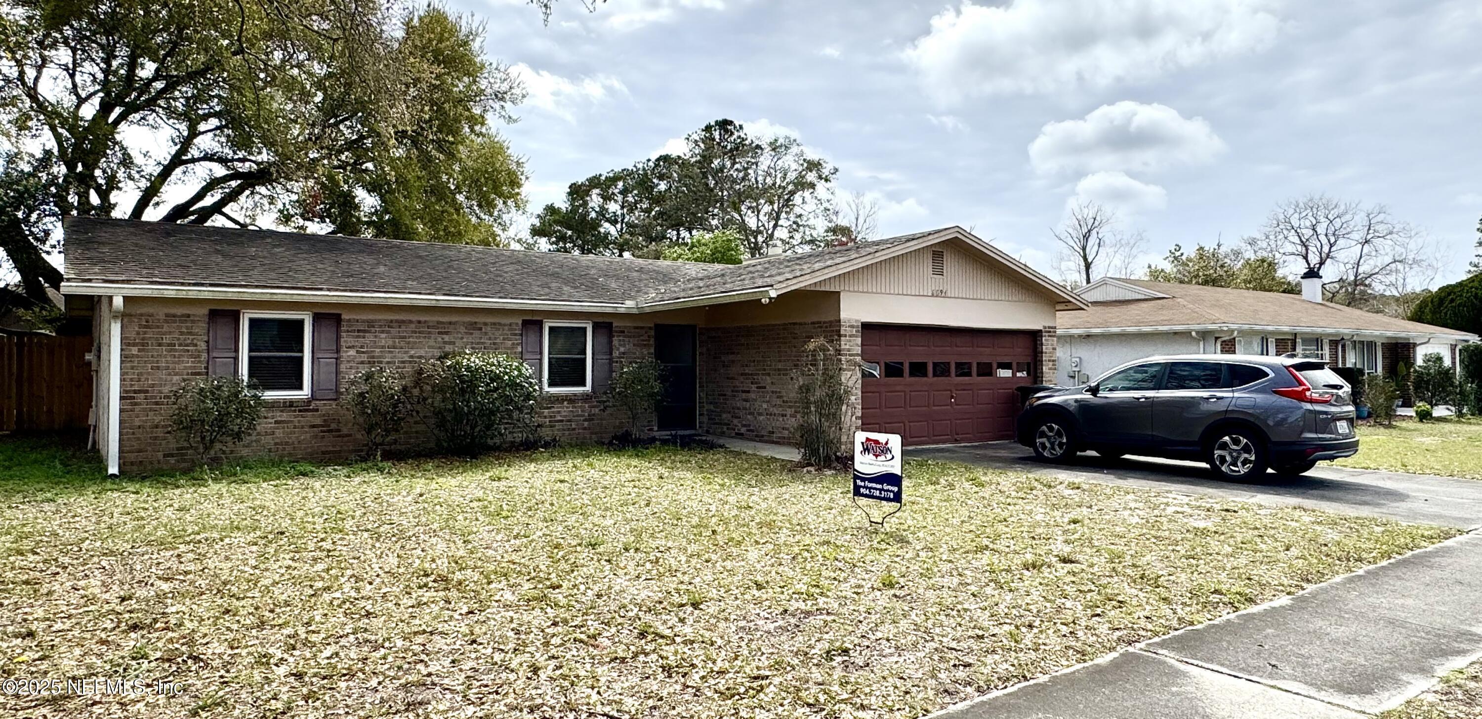 Kersey Dr, Jacksonville, FL 32216