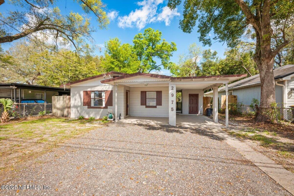 Plum St, Jacksonville, FL 32205