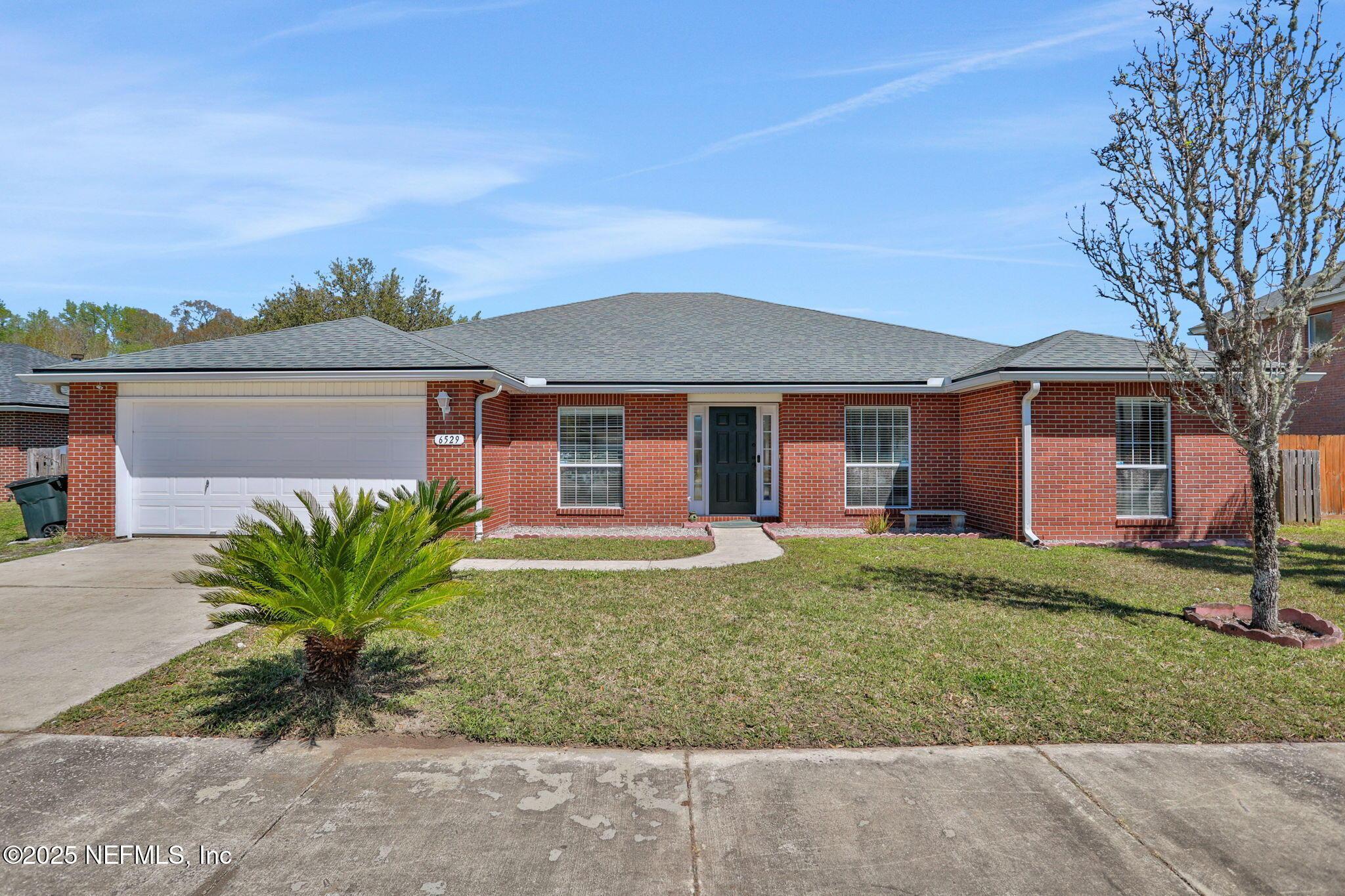 Hannah Stables Dr, Jacksonville, FL 32244