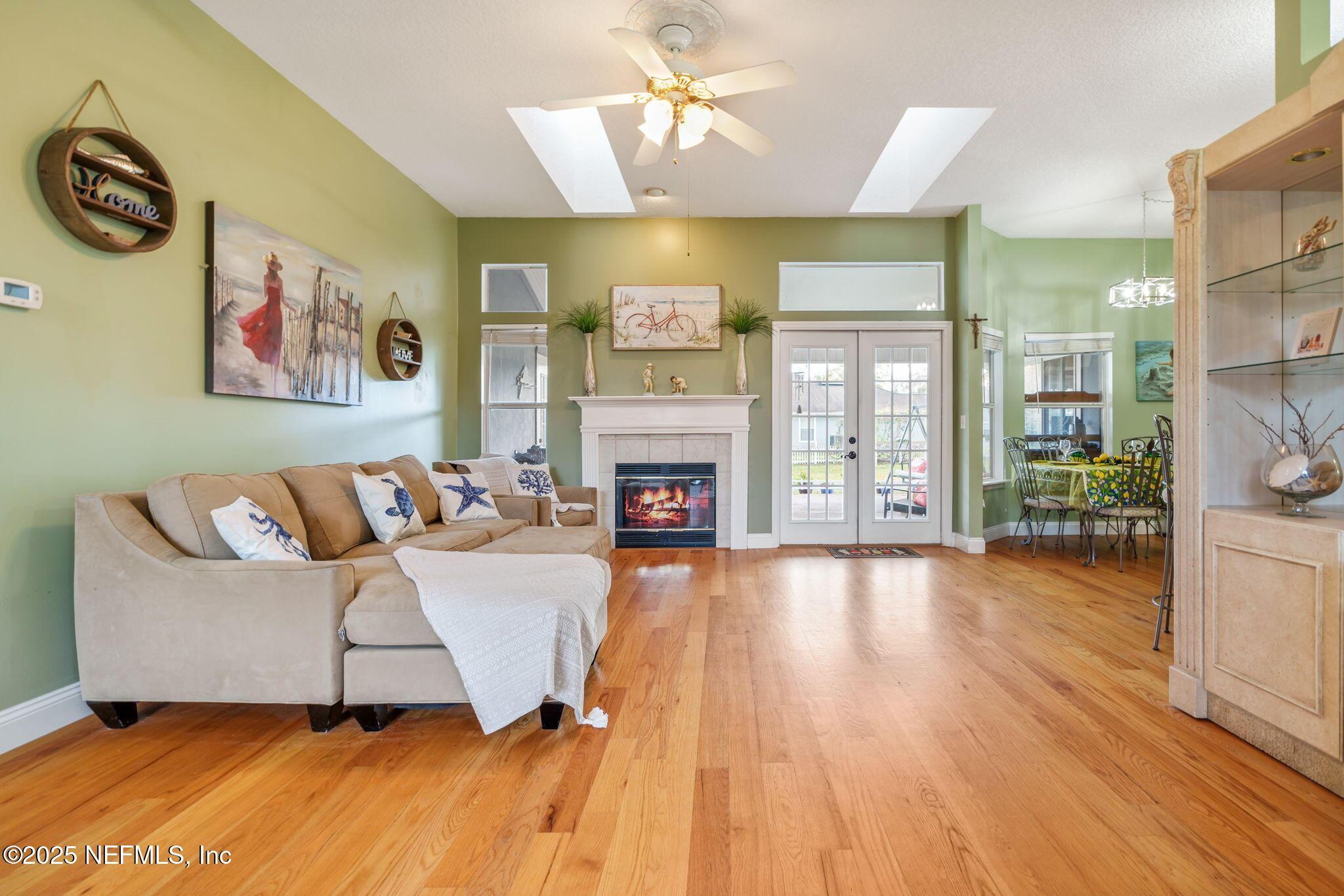 Beatrix Dr, Jacksonville, FL 32226
