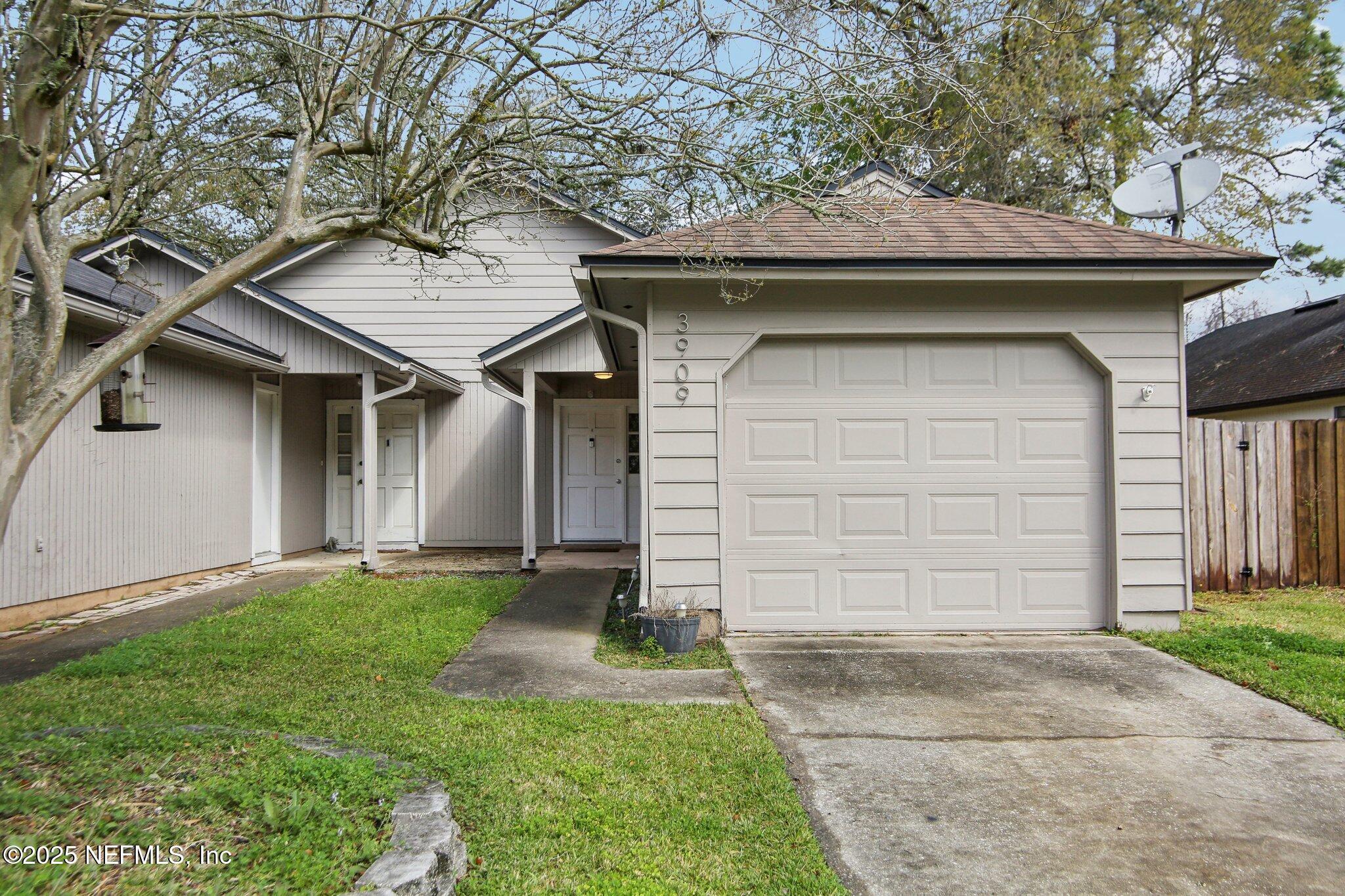 Windridge Ct, Jacksonville, FL 32257