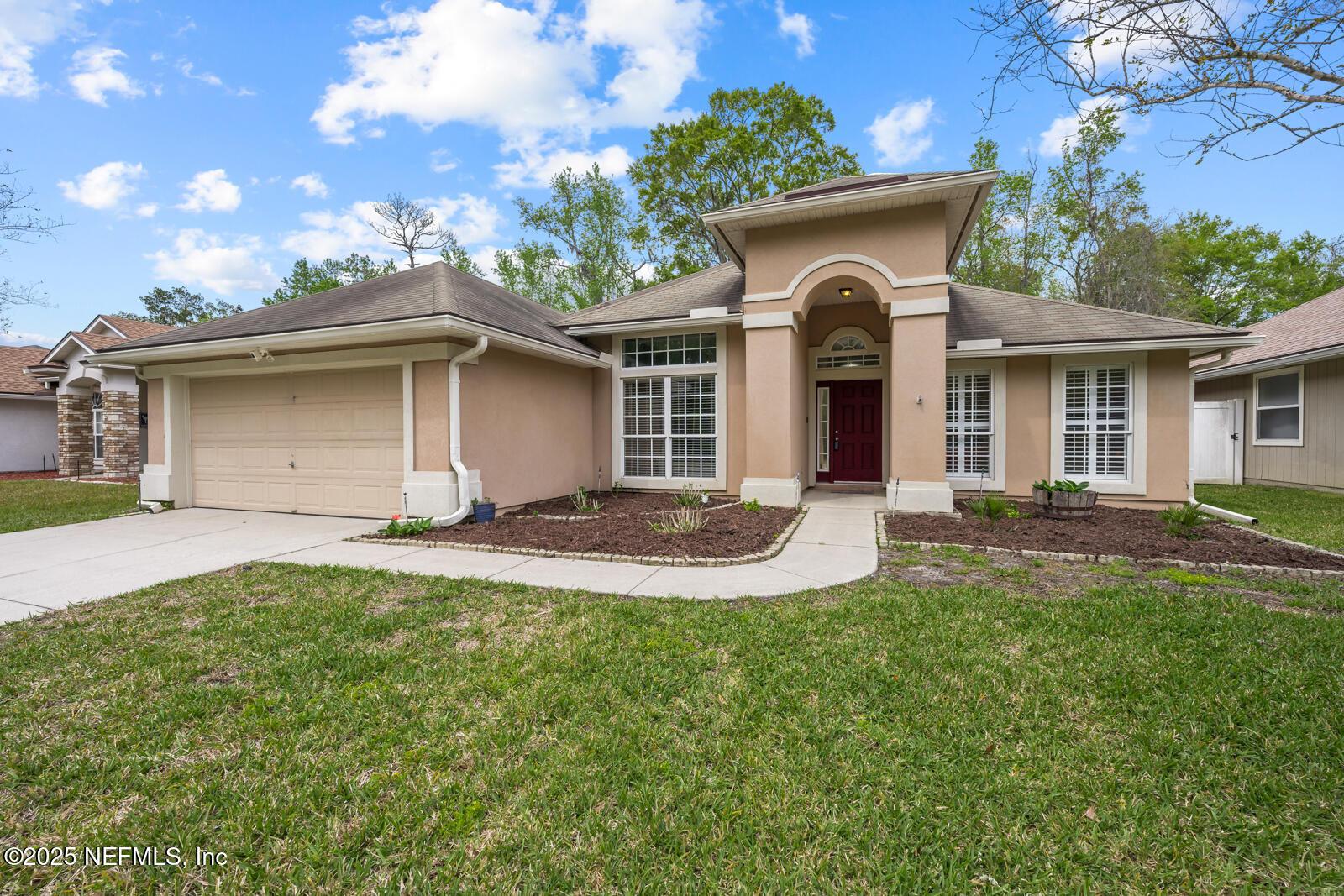 Apple Creek Dr, Jacksonville, FL 32218