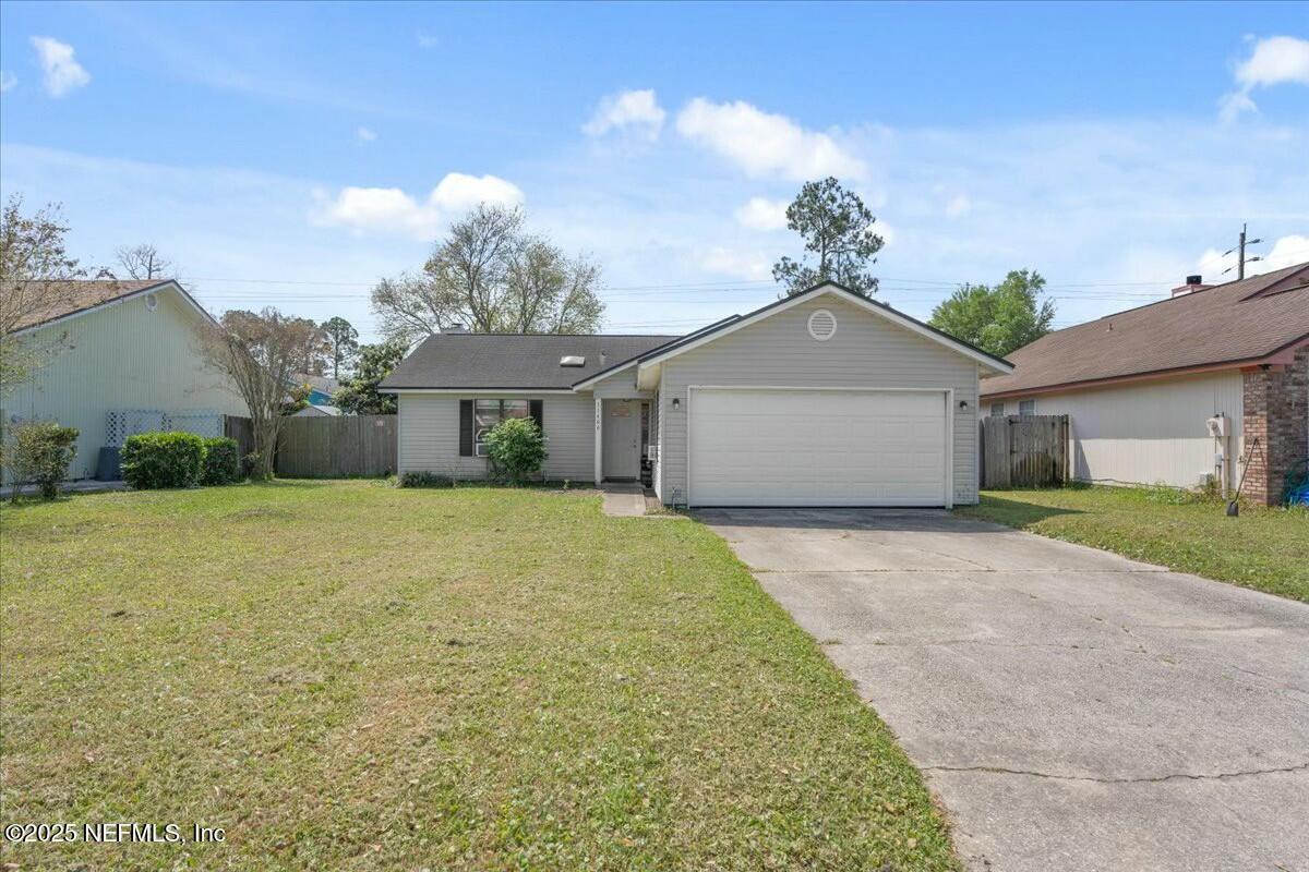 Prom Point Ct, Jacksonville, FL 32246