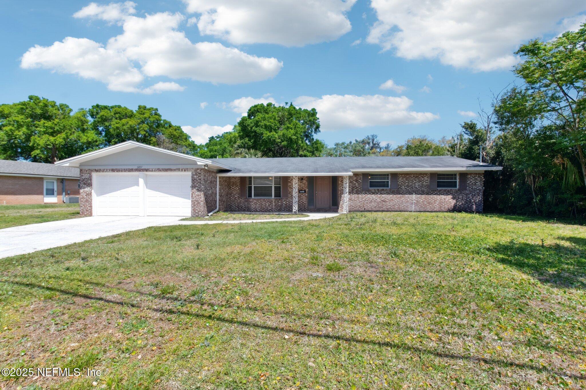 Clifton Forge Rd, Jacksonville, FL 32277