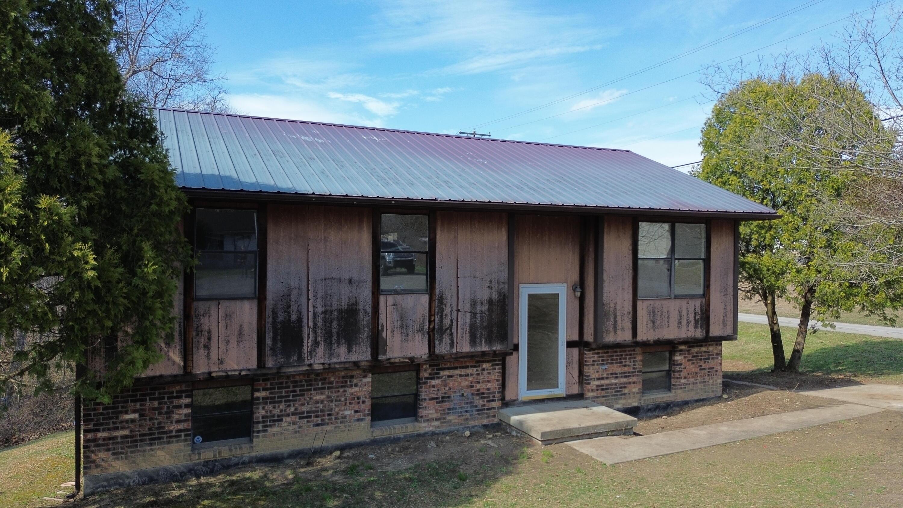 Pine Dr, Corbin, KY 40701