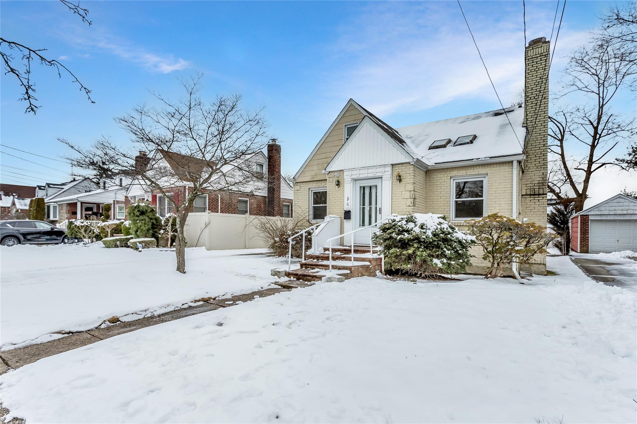 Oakford St, West Hempstead, NY 11552