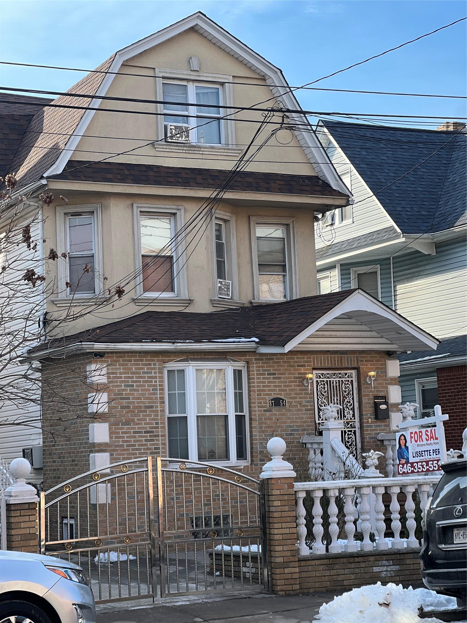 117th St, Richmond Hill, NY 11418
