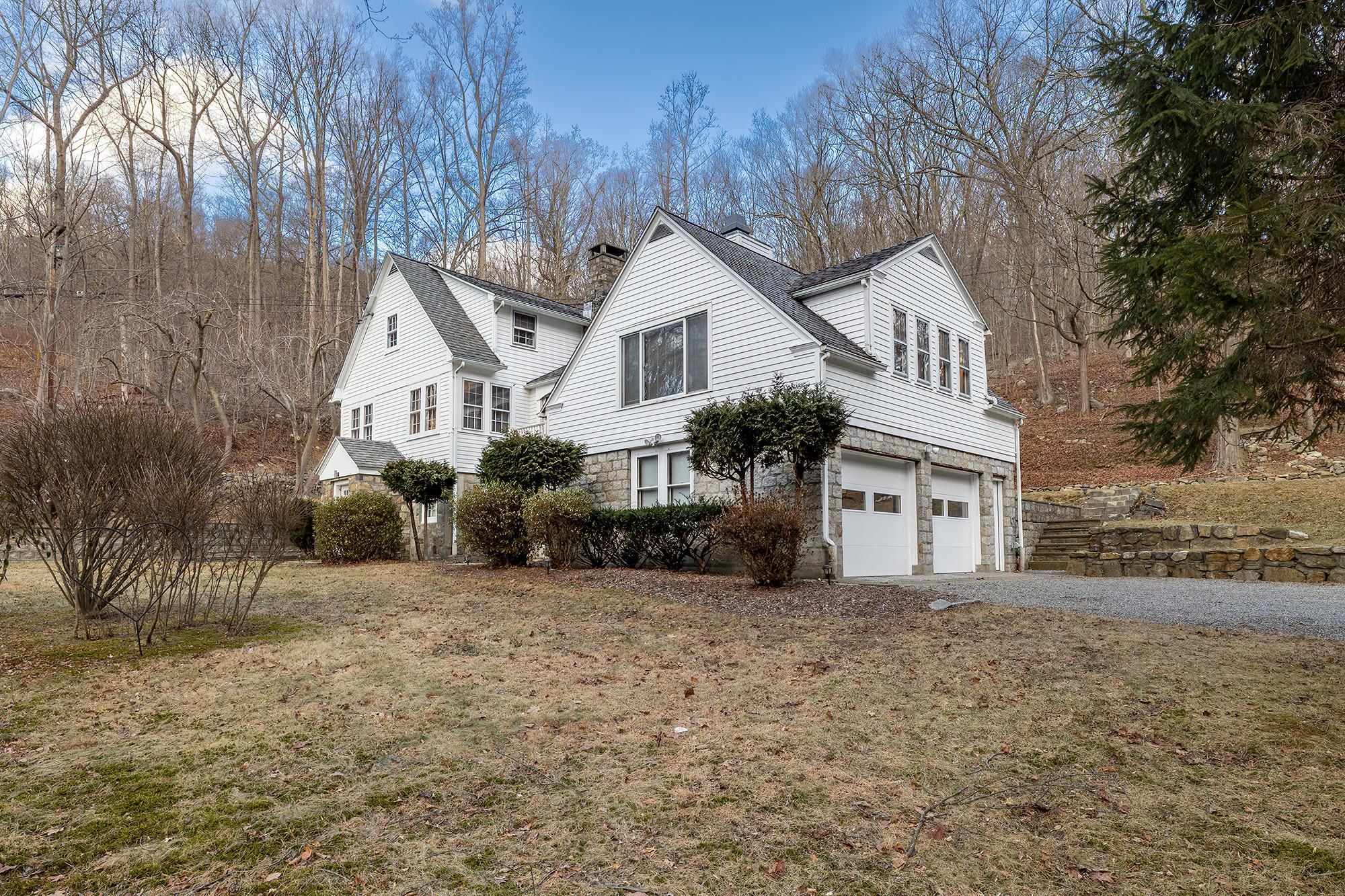 E Mountain Rd N, Cold Spring, NY 10516