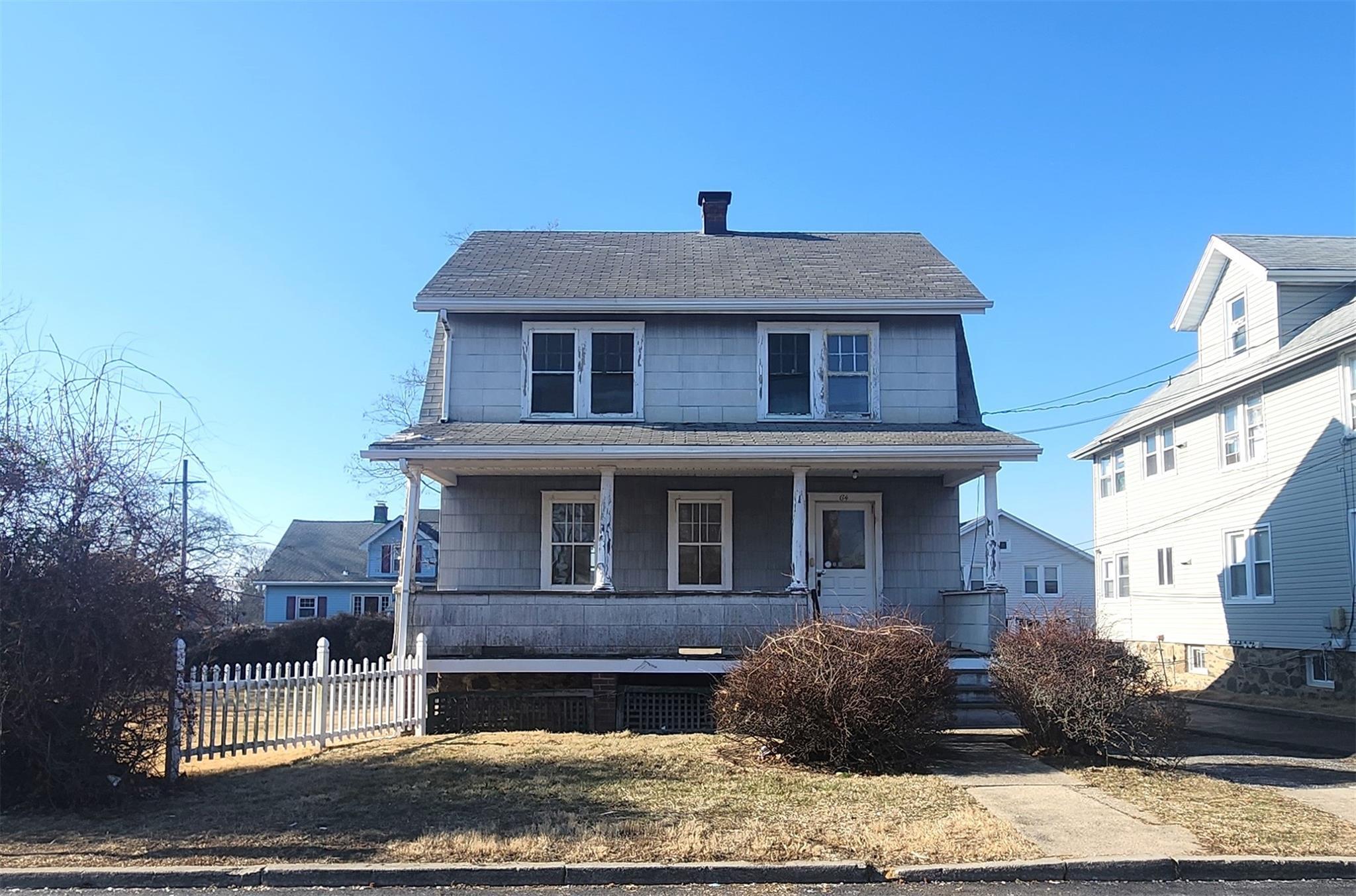 Hillcrest Ave, Port Chester, NY 10573