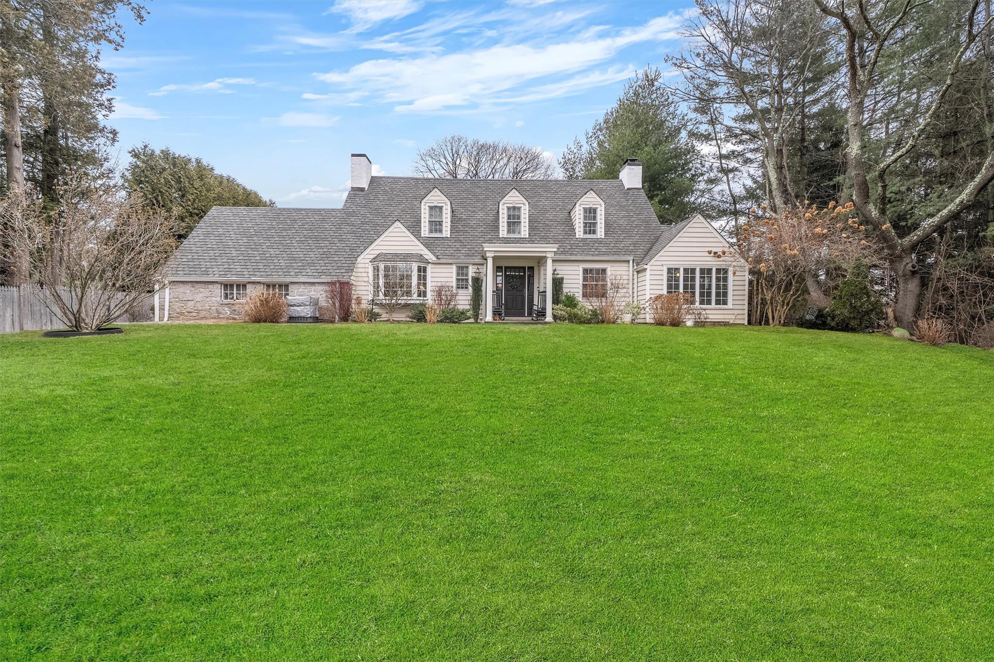 North St, White Plains, NY 10605