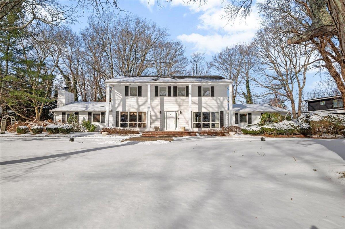 Juneau Blvd, Woodbury, NY 11797