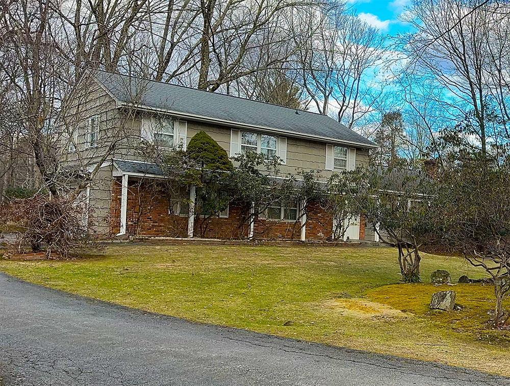 Carriage Hill Rd, Ossining, NY 10562
