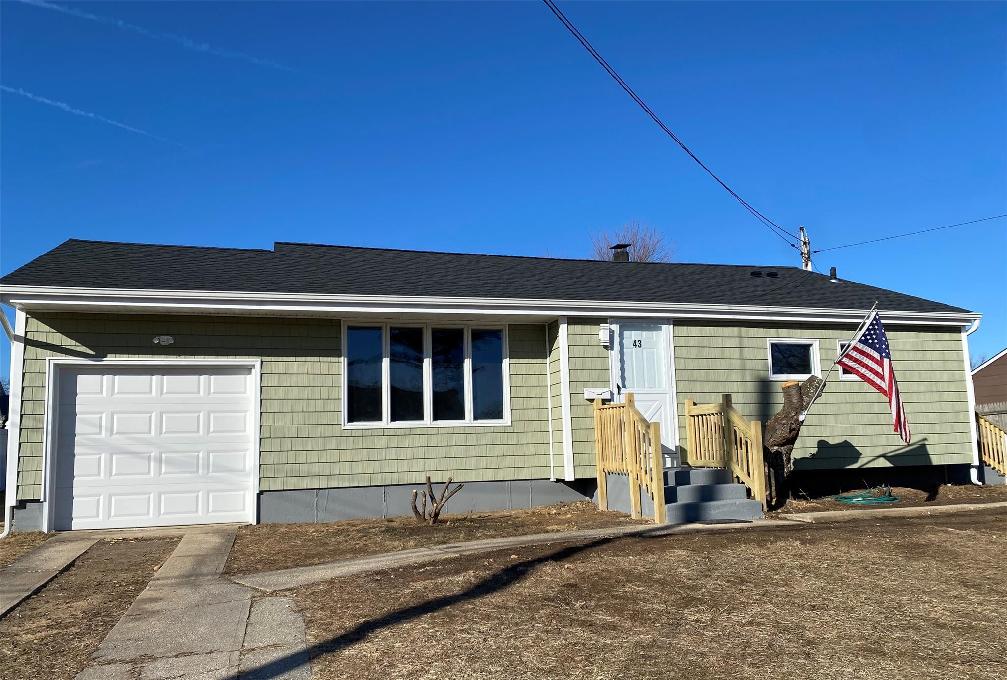 Stockton St, Brentwood, NY 11717
