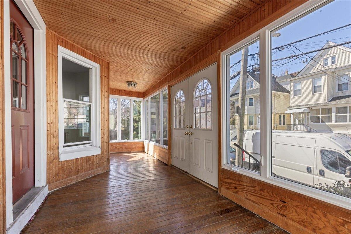 Elinor Pl, Yonkers, NY 10705