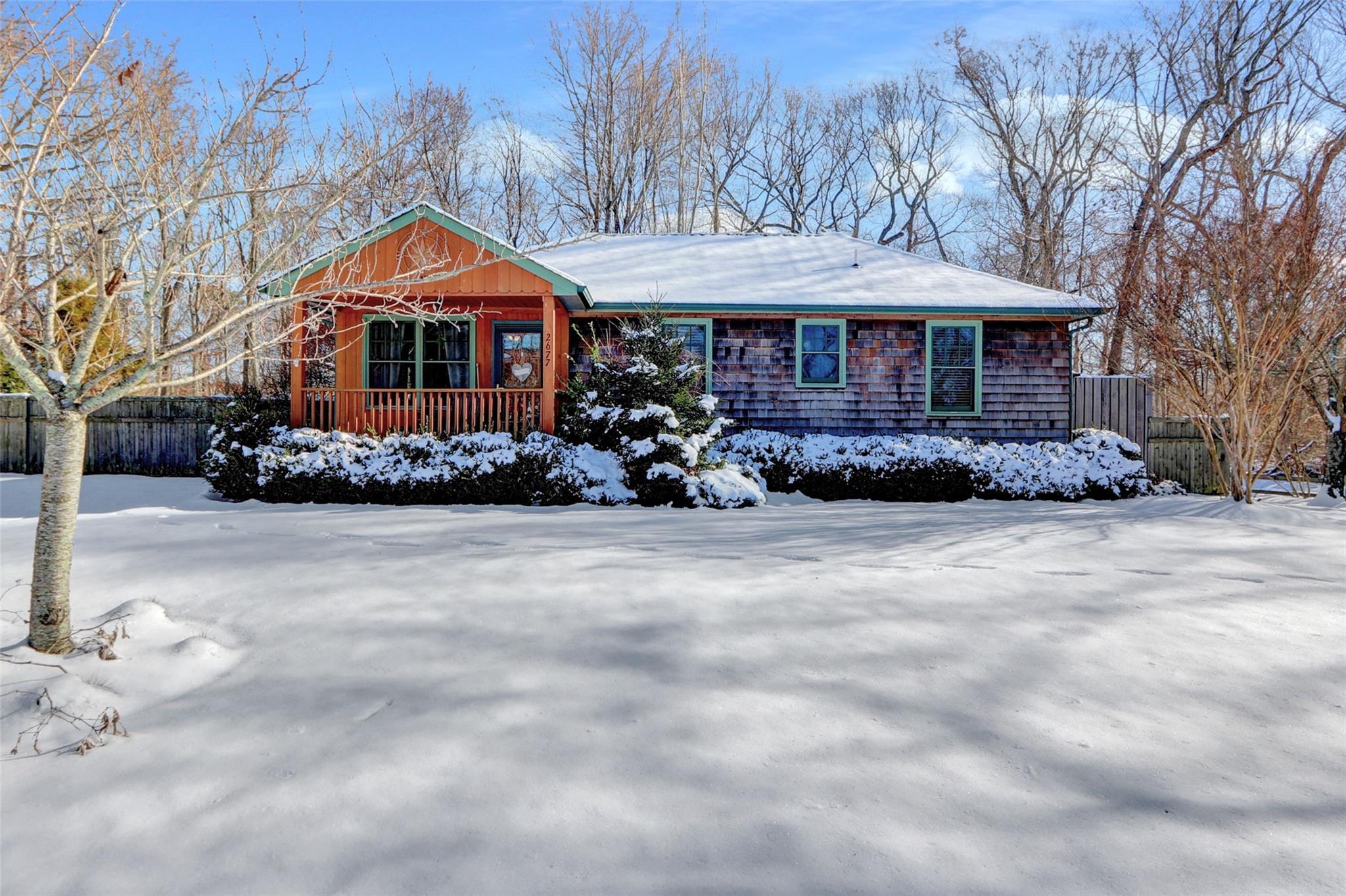 River Rd, Calverton, NY 11933