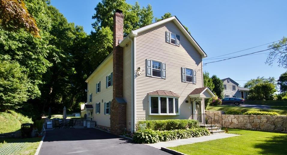 Washington Ave, Pleasantville, NY 10570