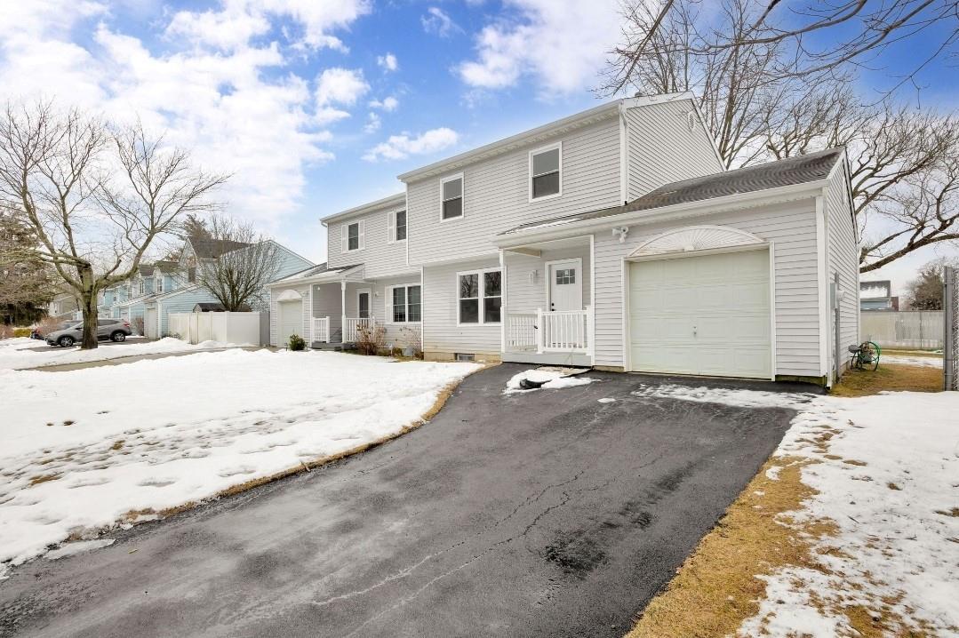E Walnut St, Central Islip, NY 11722