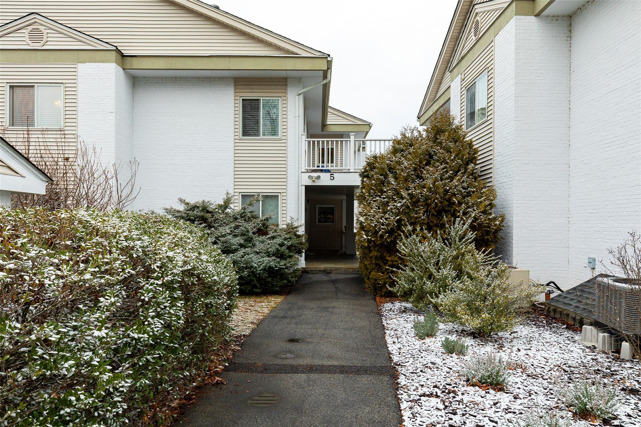 Bennett Cmn, Millbrook, NY 12545