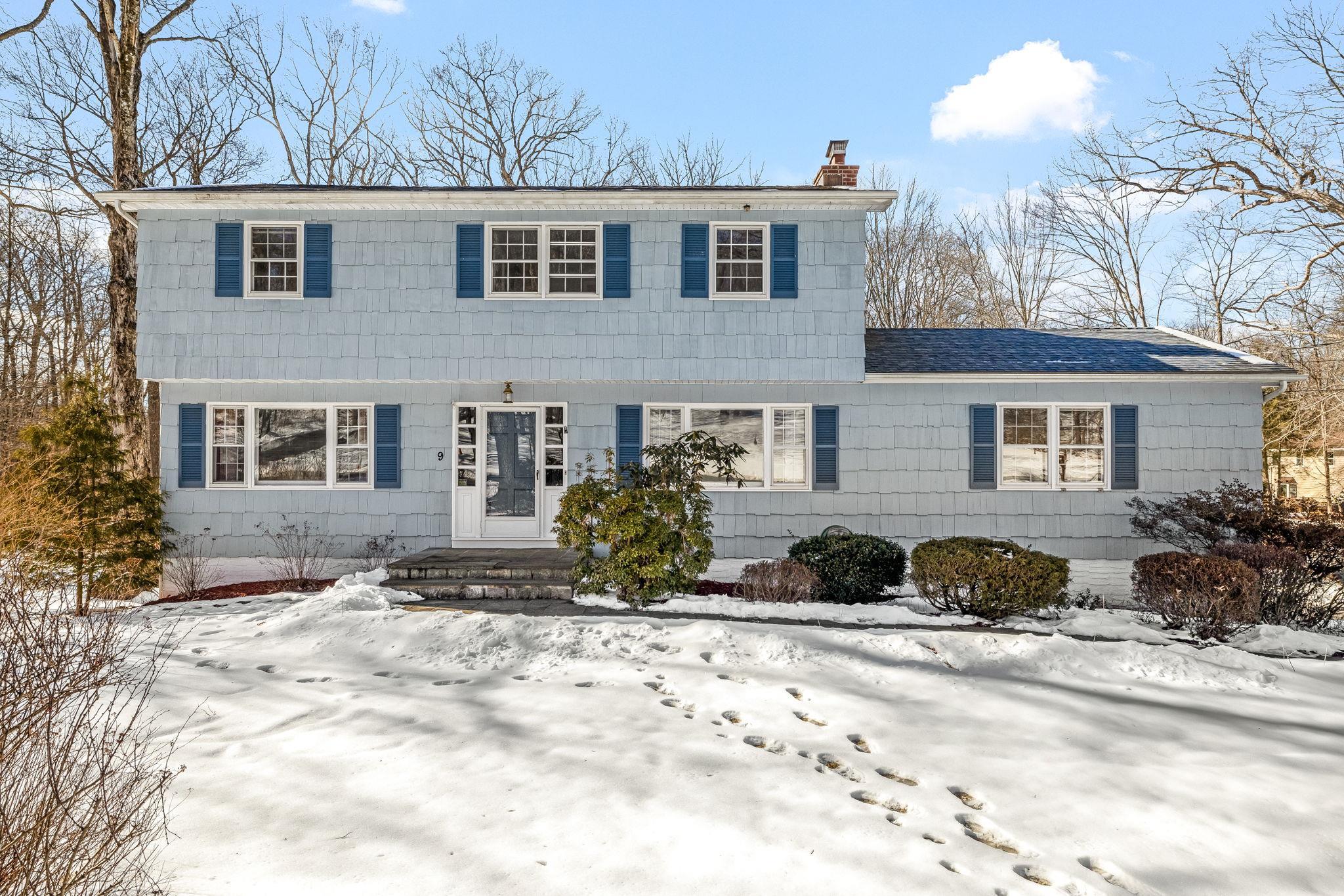 Edgewood Dr, Katonah, NY 10536