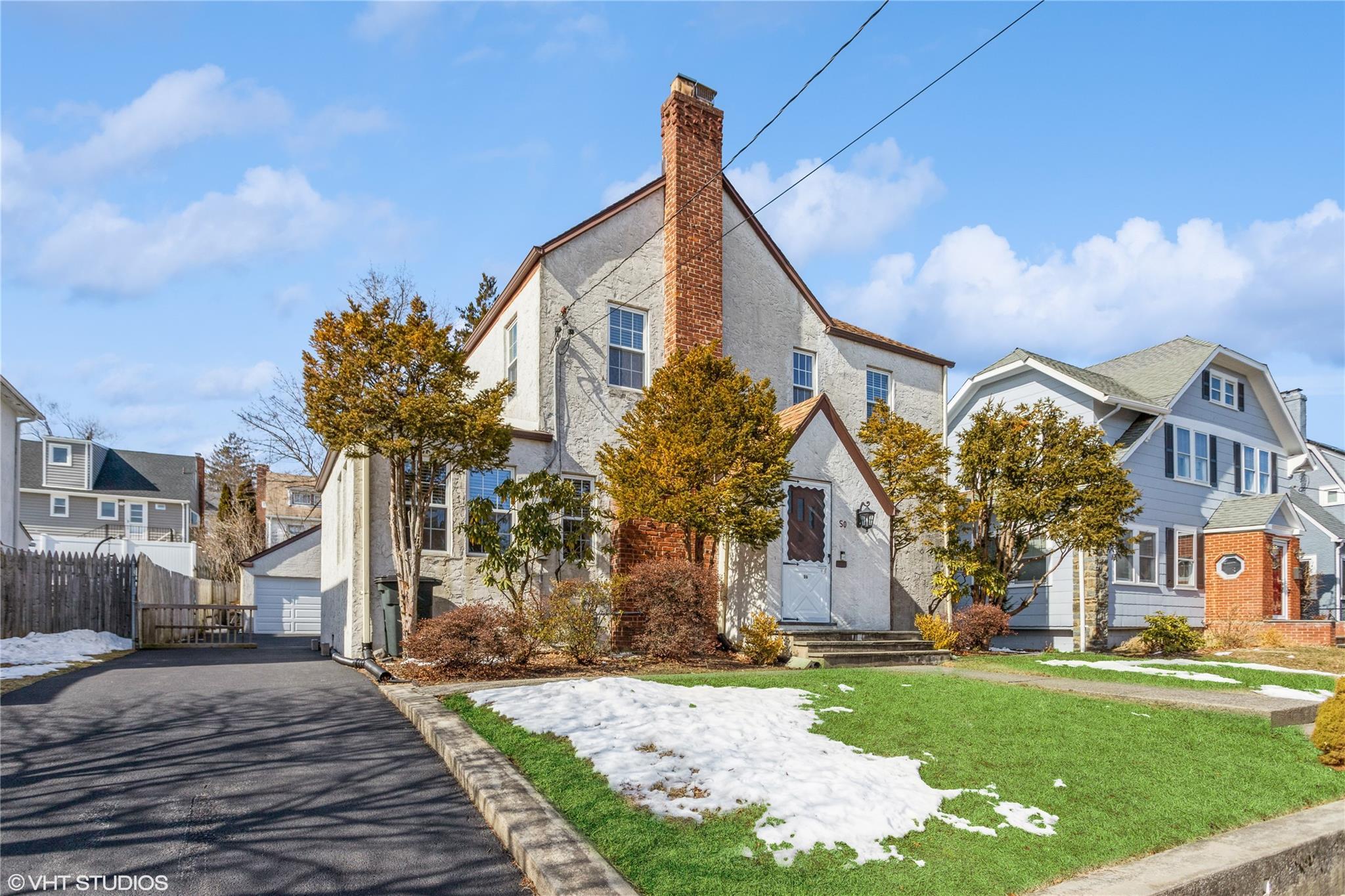 Perry Ave, Port Chester, NY 10573