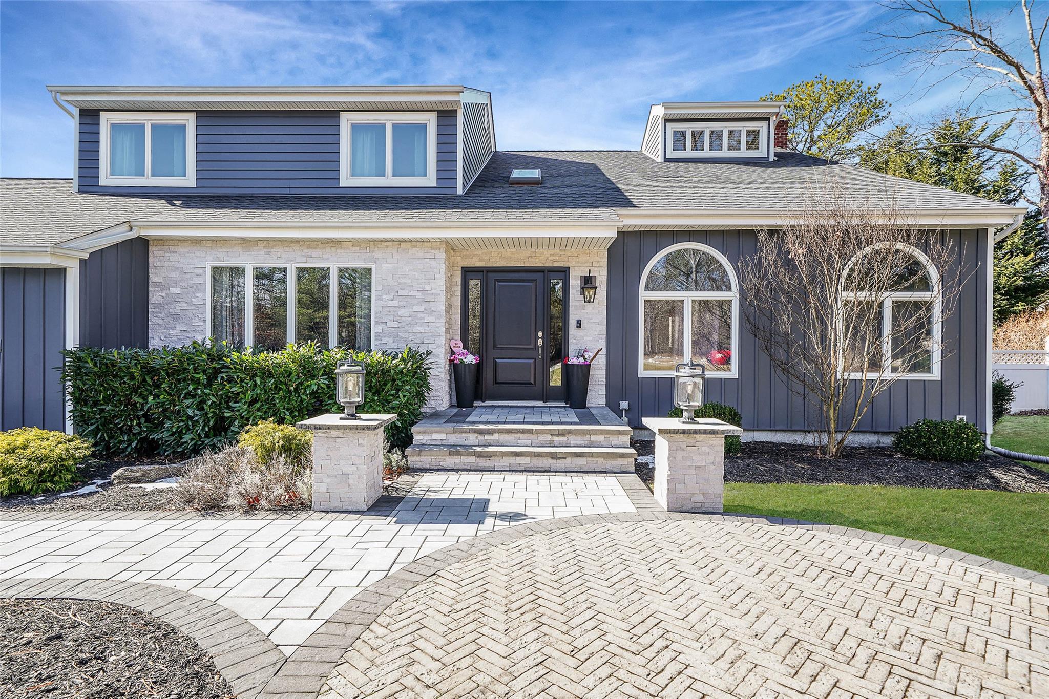 Liberty Ln, Miller Place, NY 11764