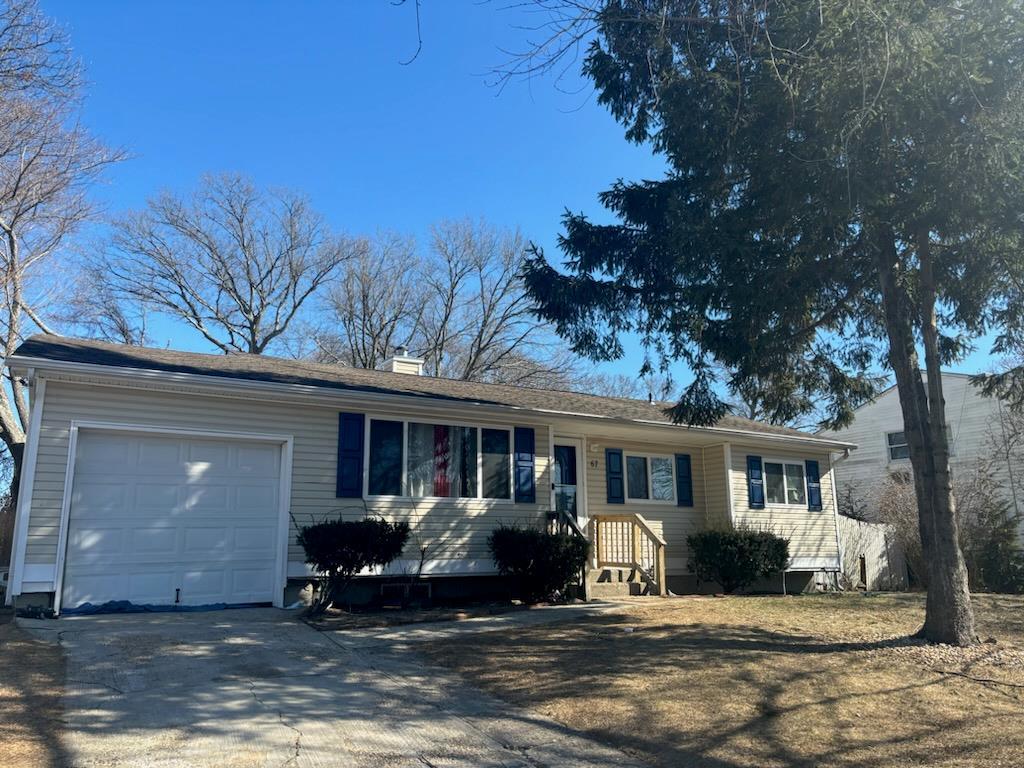 Selden Blvd, Centereach, NY 11720