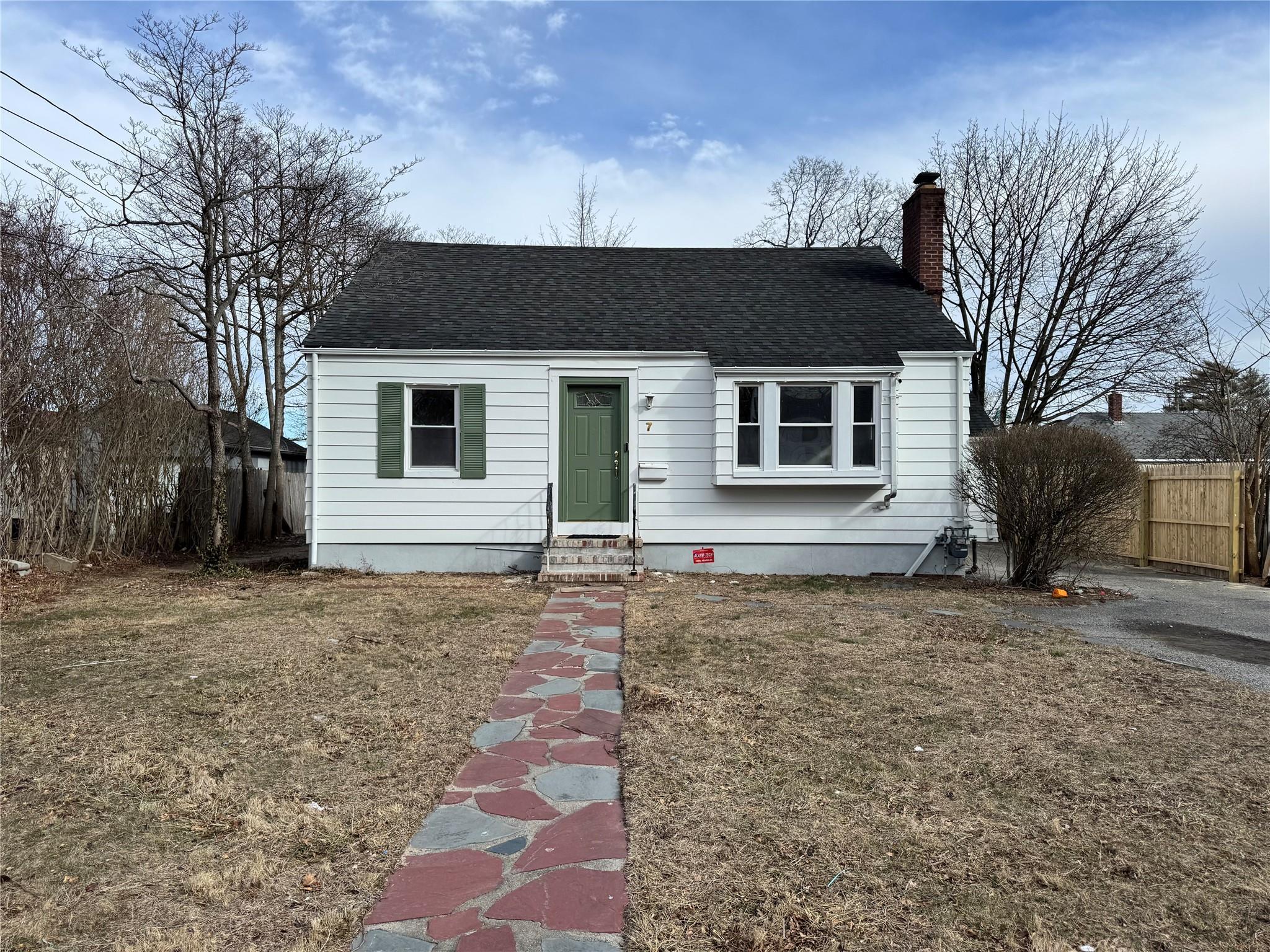 Monroe Ave, Brentwood, NY 11717