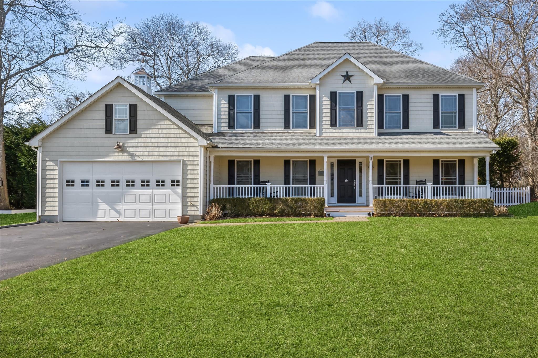 Fortune Cookie Ln, Hampton Bays, NY 11946