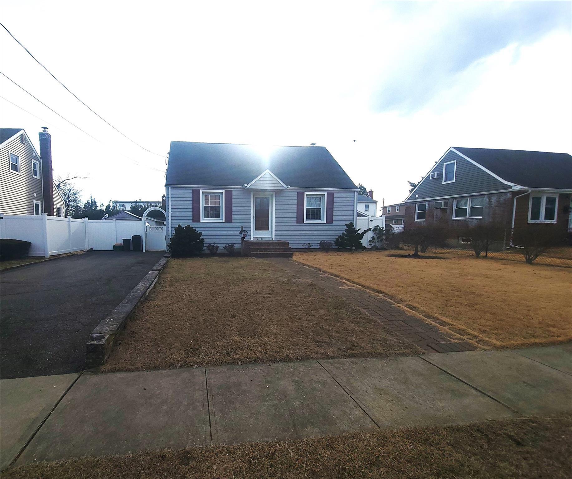 Chamberlin St, East Meadow, NY 11554