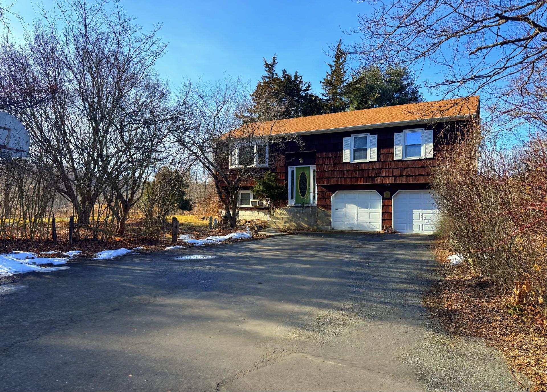 Dogwood Ln, Brewster, NY 10509