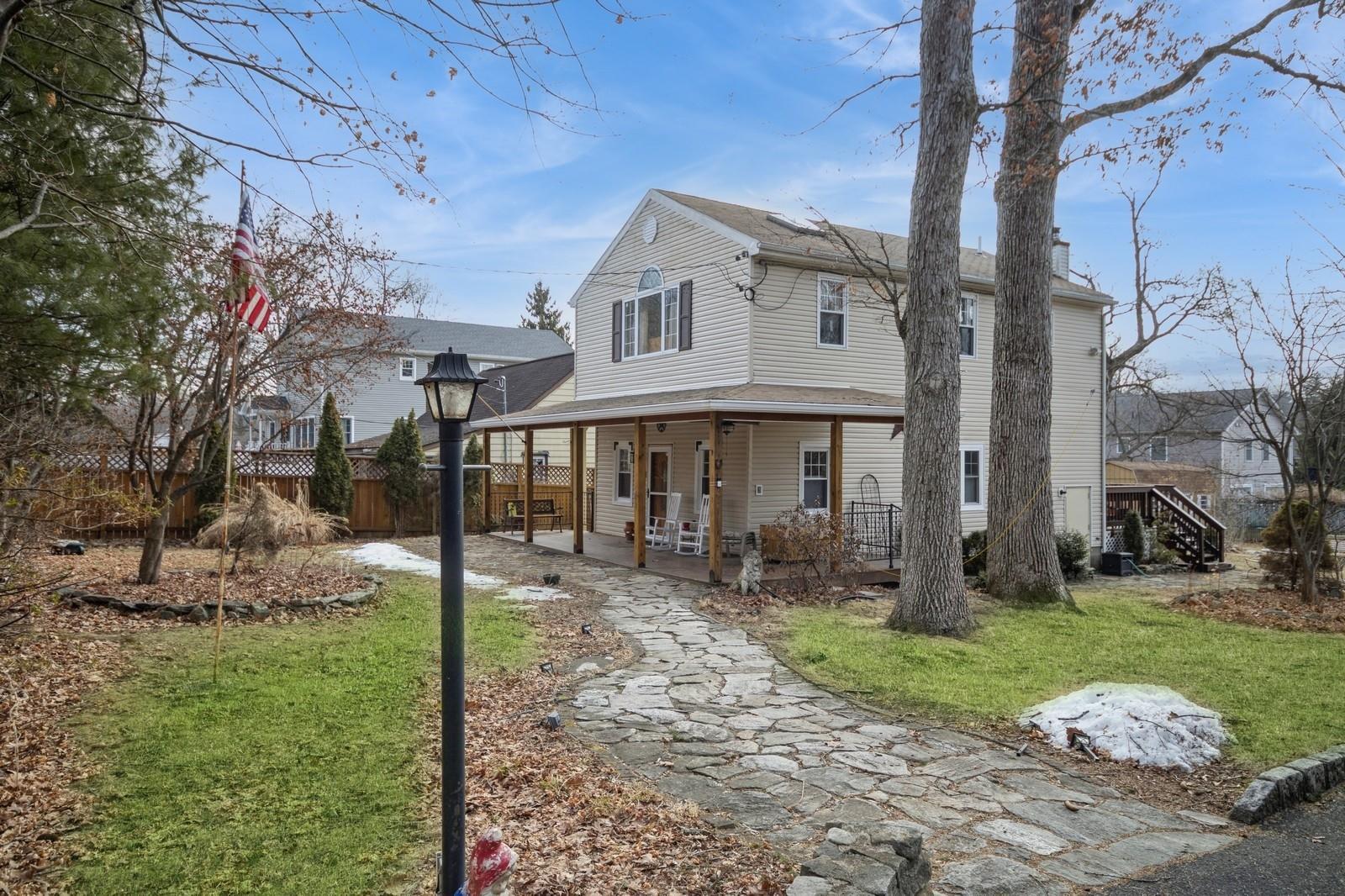 Scofield Rd, Mohegan Lake, NY 10547