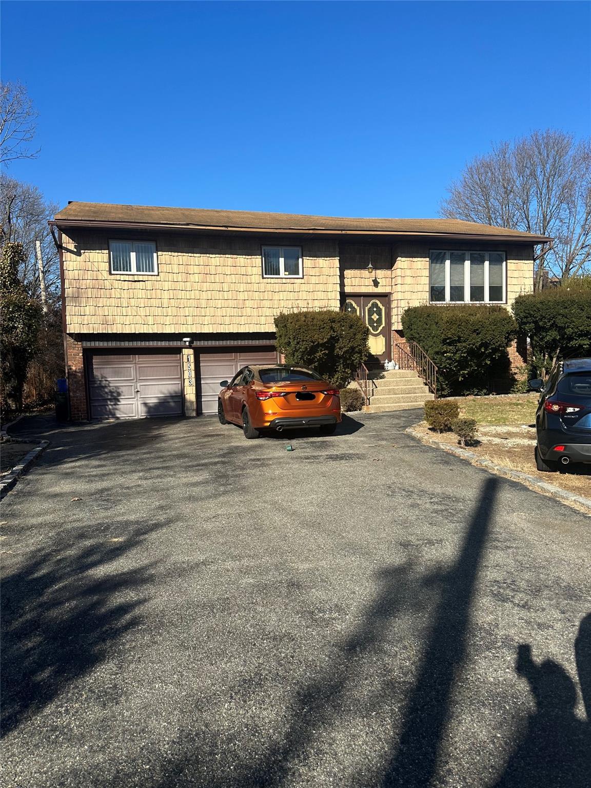 Hemlock Ave, East Meadow, NY 11554