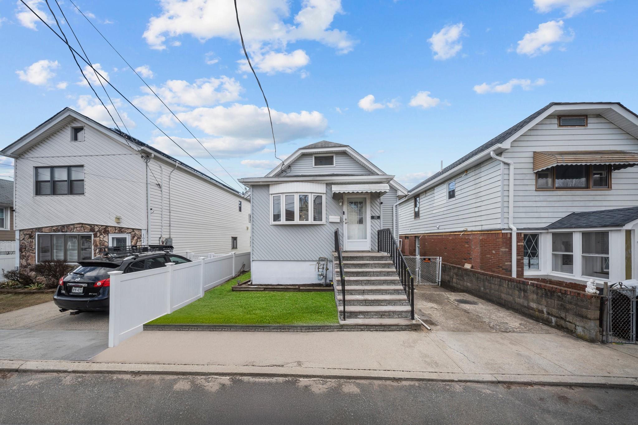 James Ct, Howard Beach, NY 11414