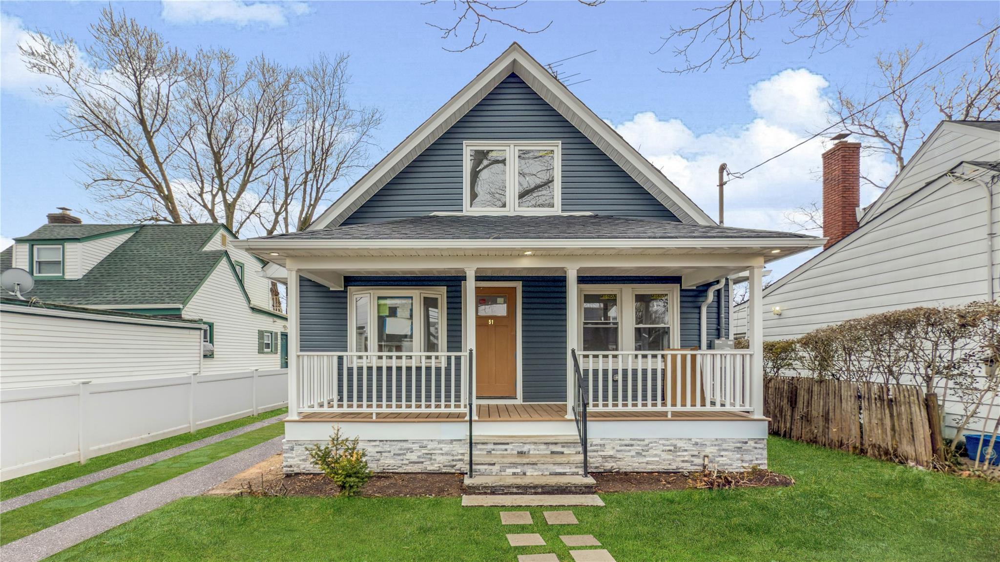 Hapsburg Pl, Hempstead, NY 11550