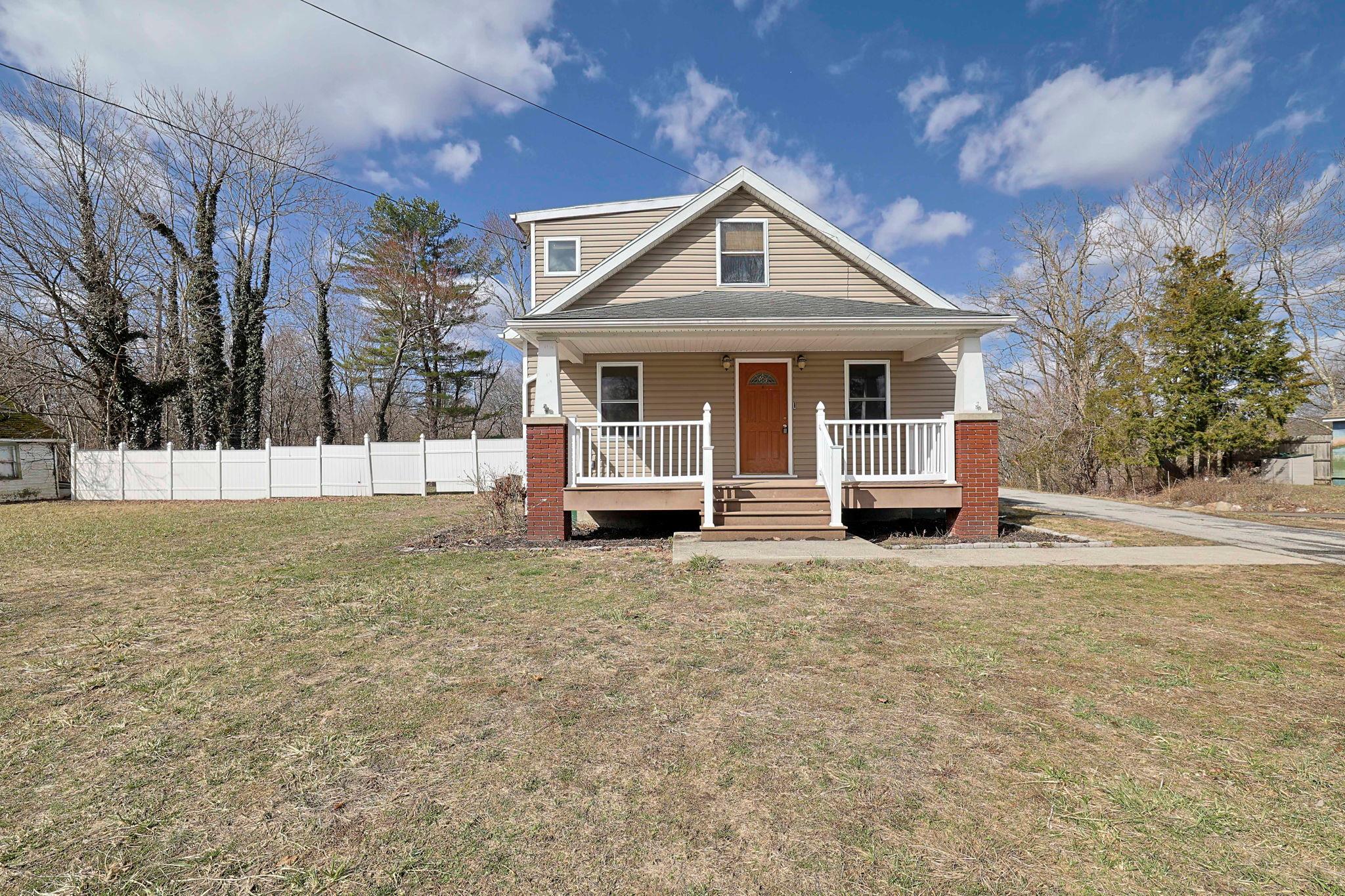 Wallkill Ave, Wallkill, NY 12589