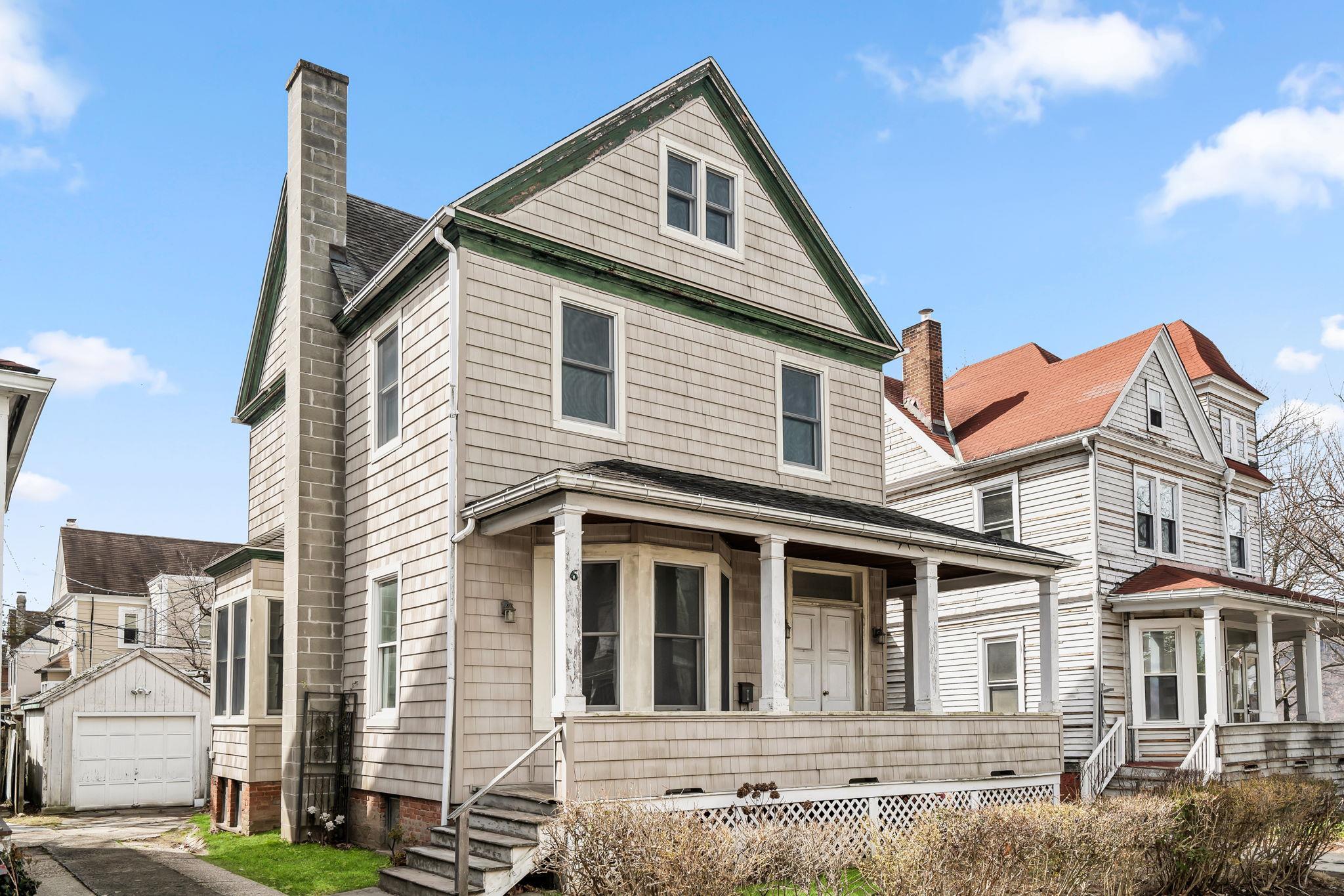 Edmarth Pl, Hastings On Hudson, NY 10706