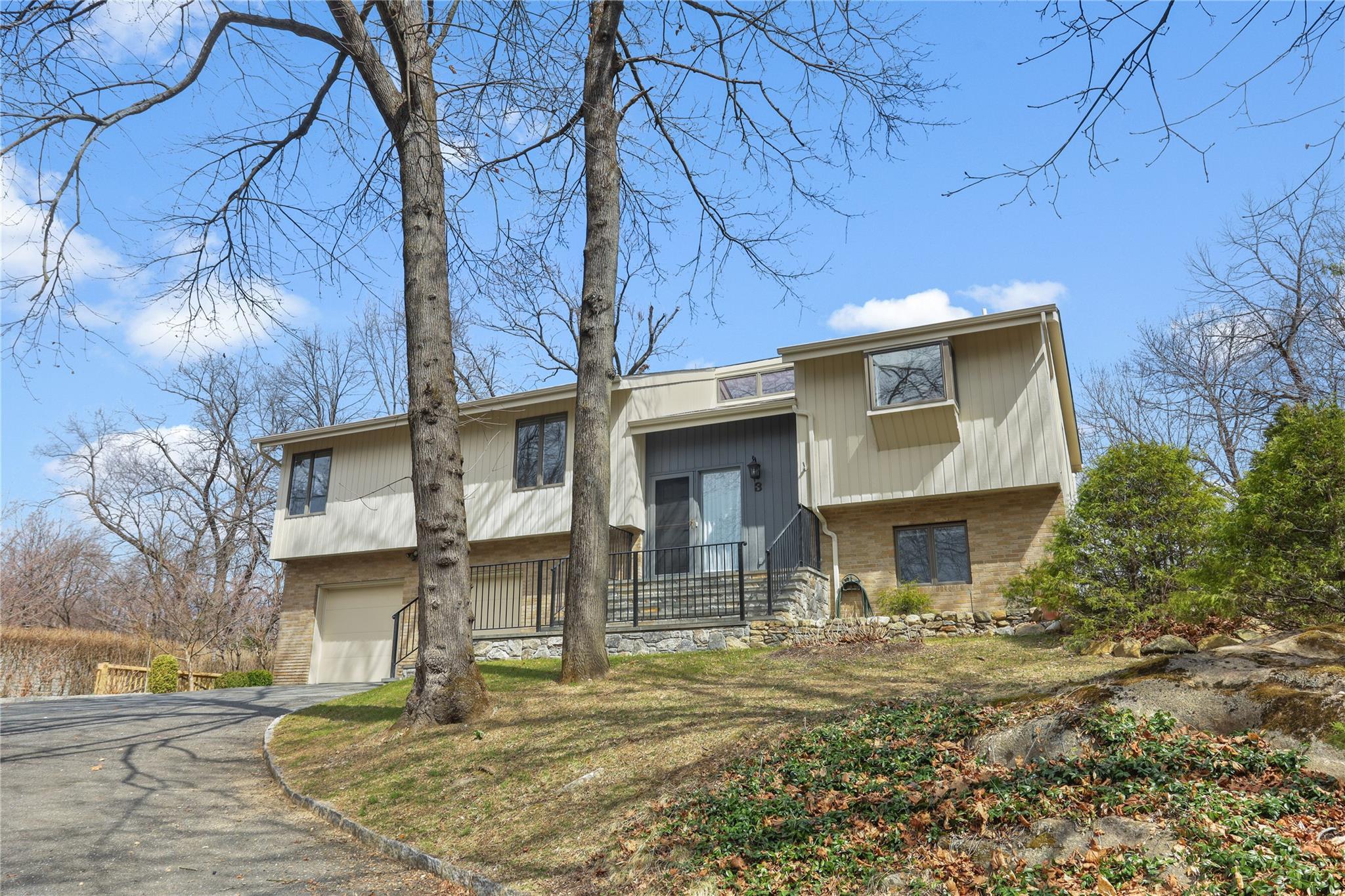 Court St, Pleasantville, NY 10570