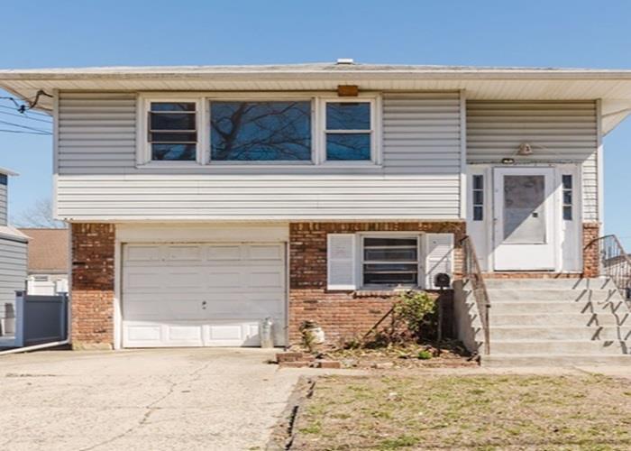 Hawthorne Ave, Uniondale, NY 11553