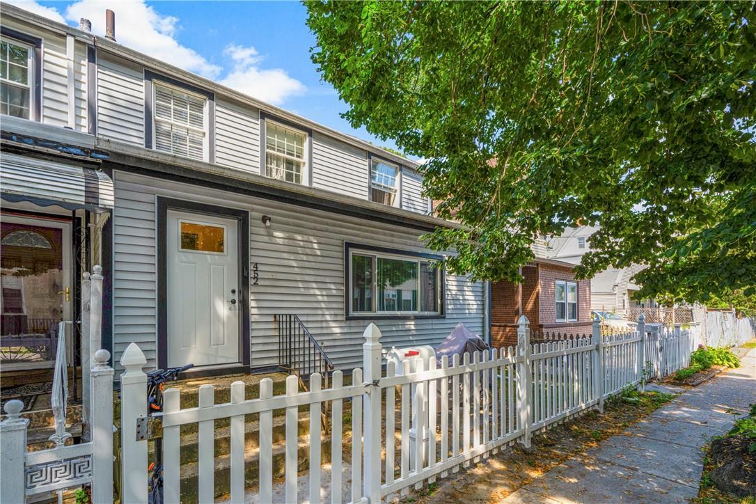 S 6th Ave, Mount Vernon, NY 10550