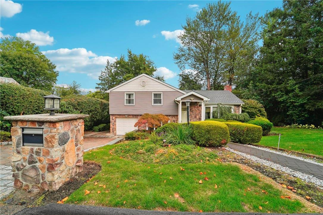 Bowbell Rd, White Plains, NY 10607