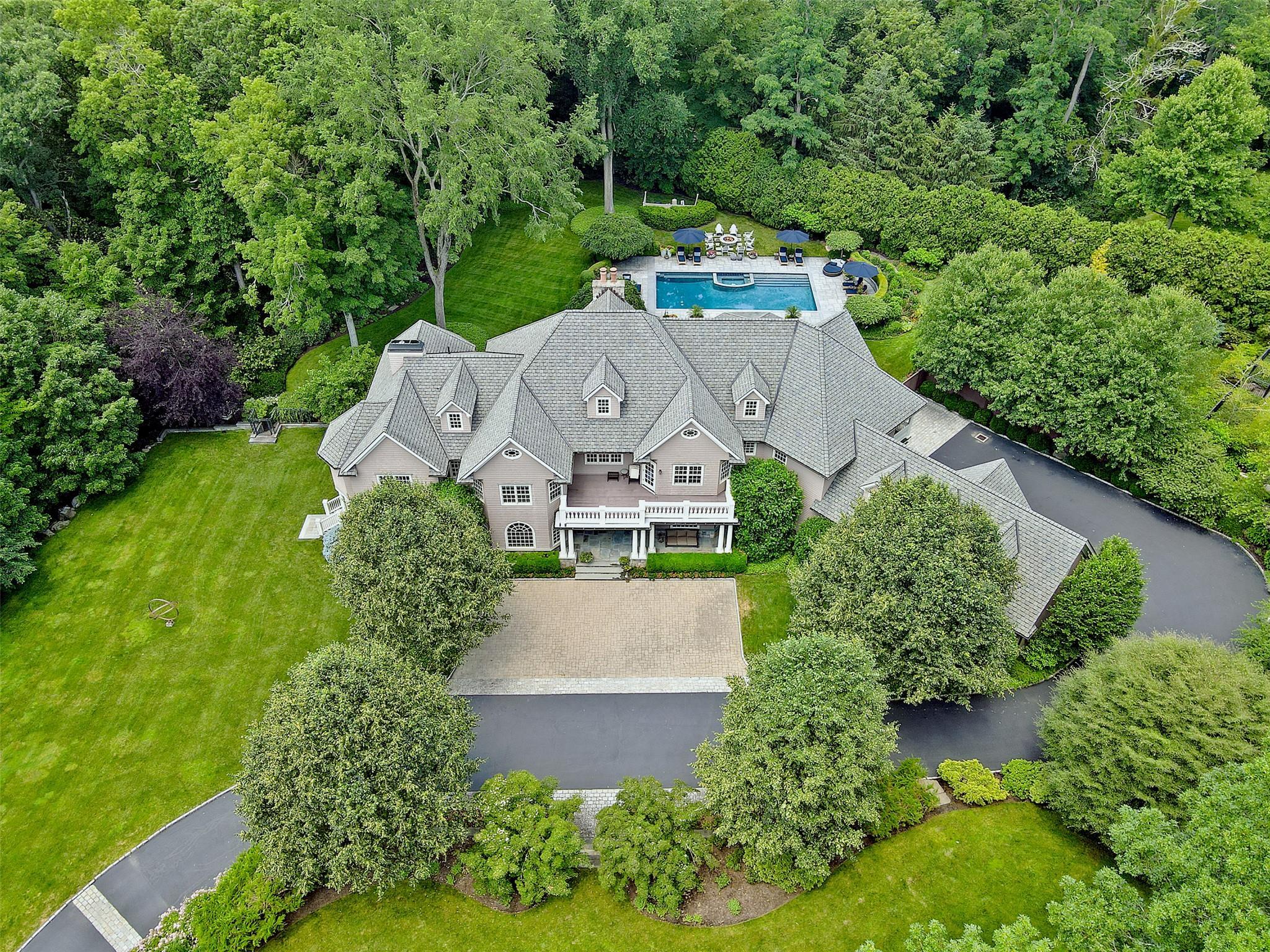 Croton Ave, Mount Kisco, NY 10549