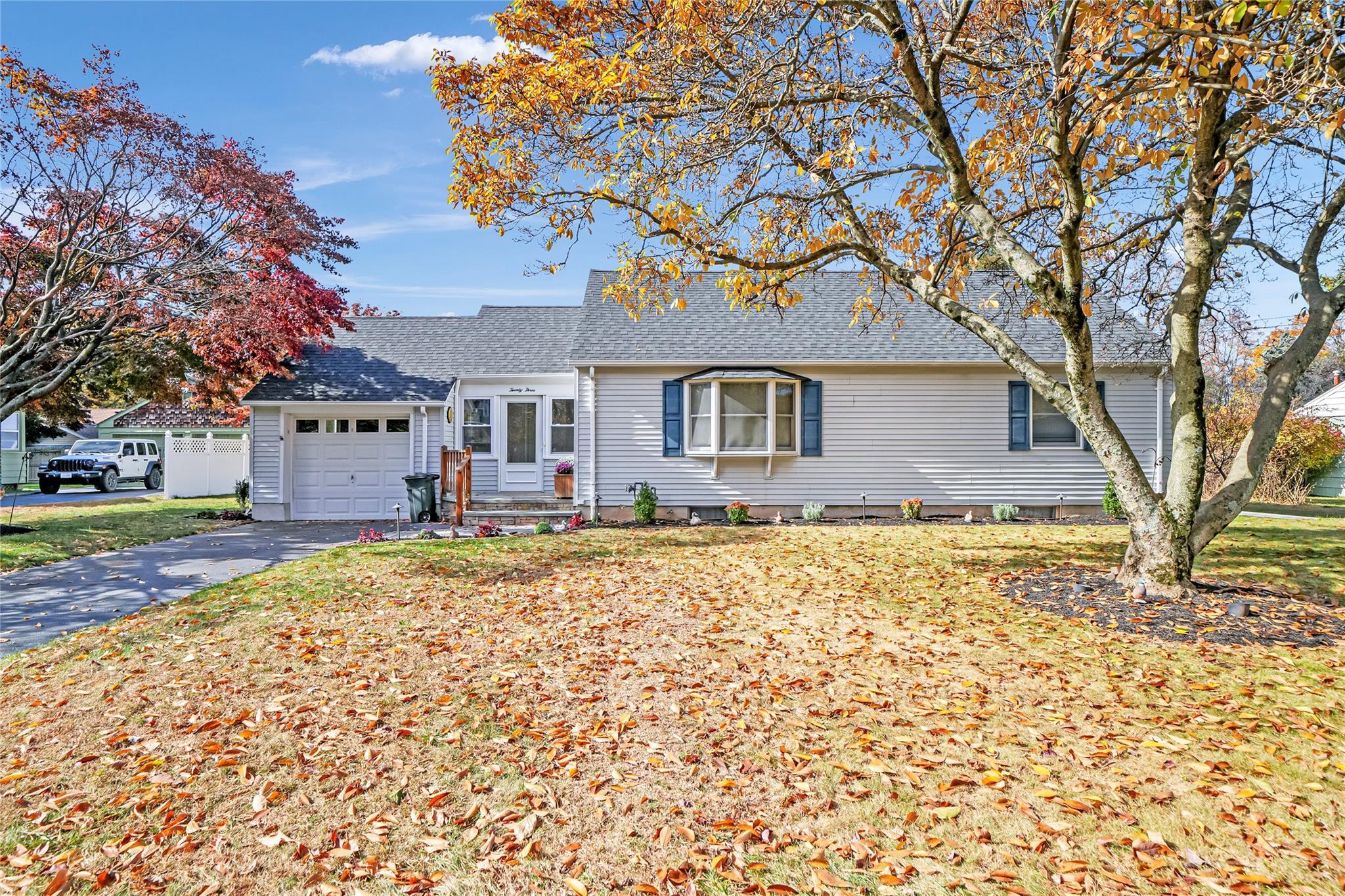 Crestwood Dr, New City, NY 10956